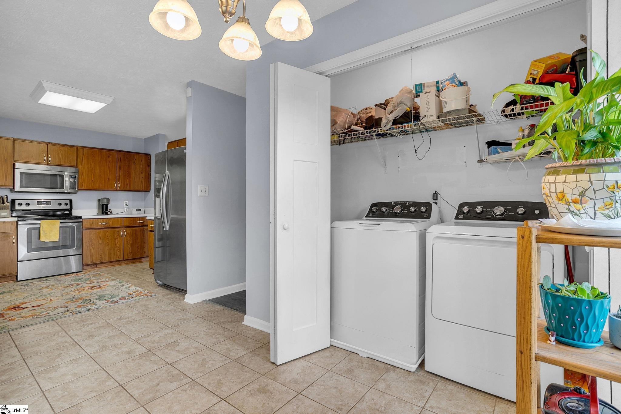 75 Forest Lake Drive Simpsonville, SC 29681