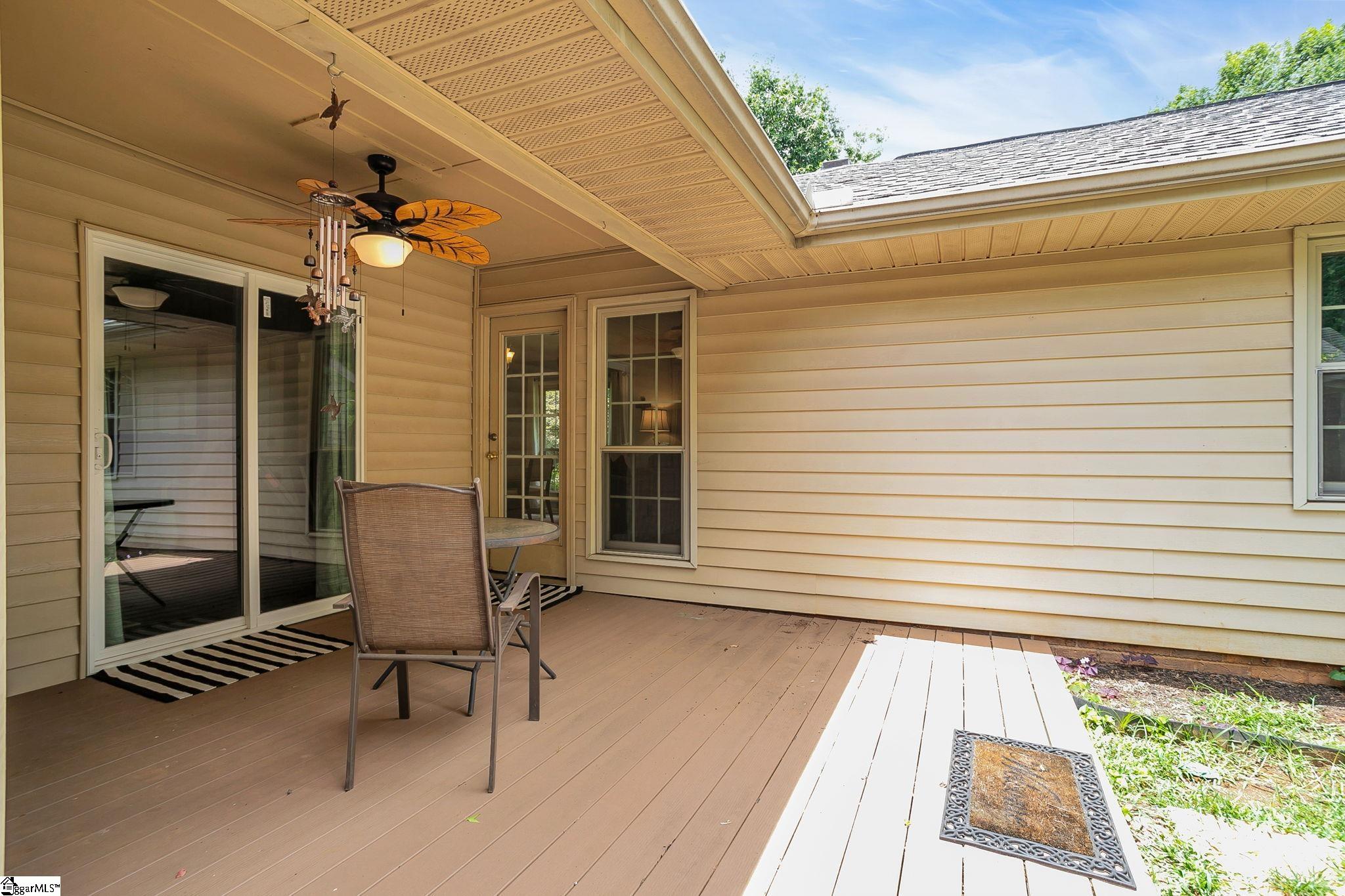 75 Forest Lake Drive Simpsonville, SC 29681