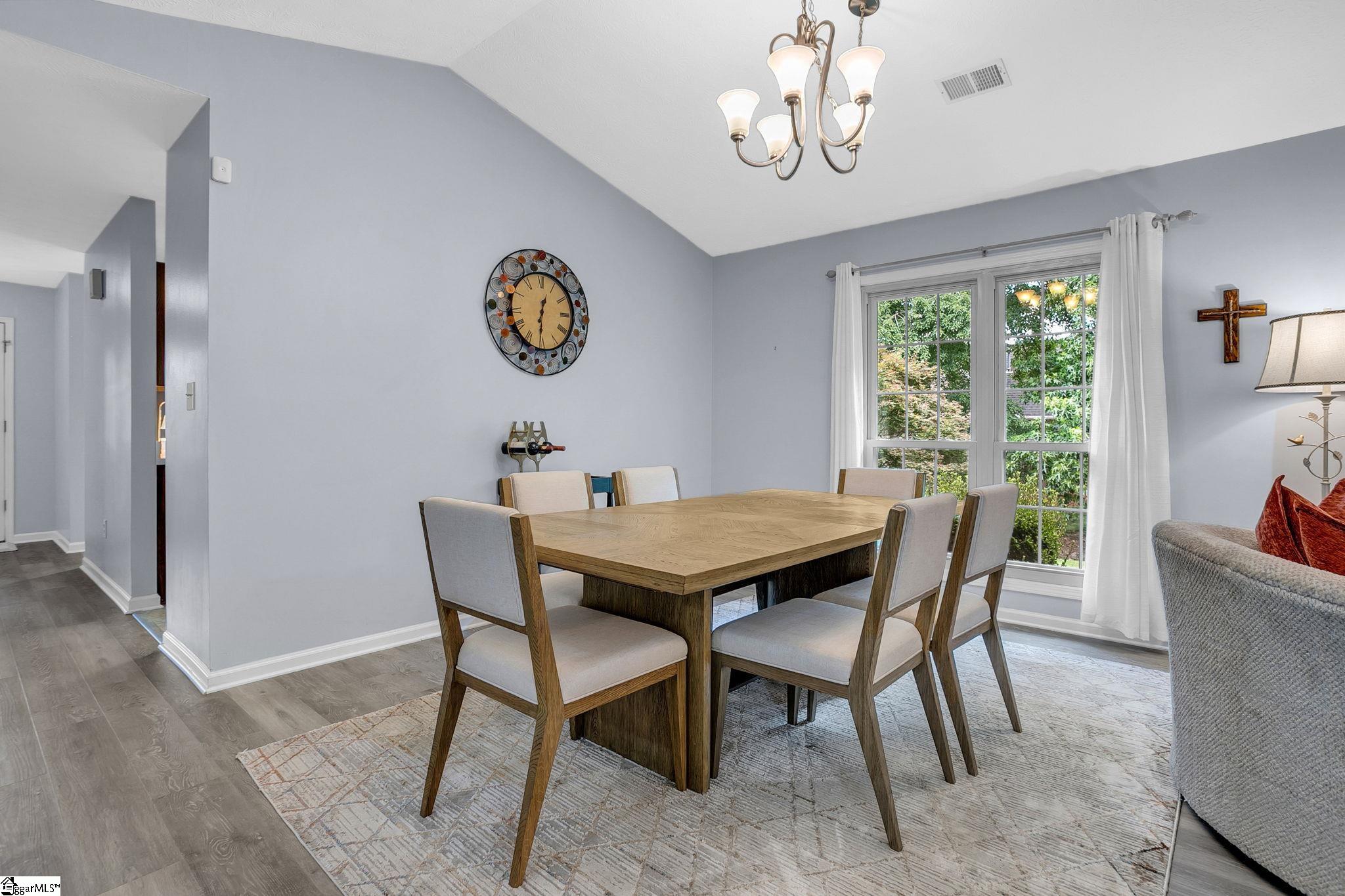 75 Forest Lake Drive Simpsonville, SC 29681