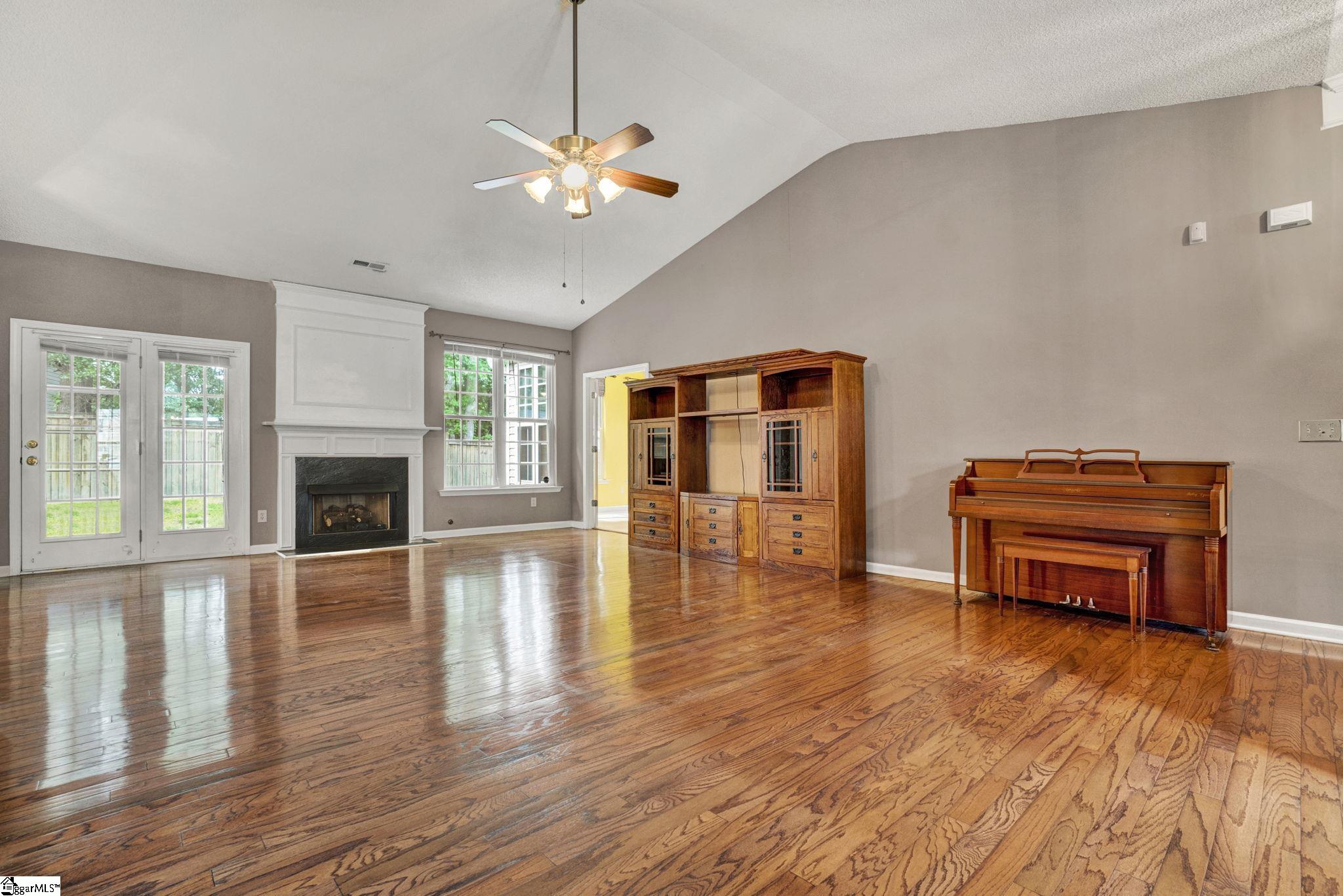 353 Edenberry Way Easley, SC 29642