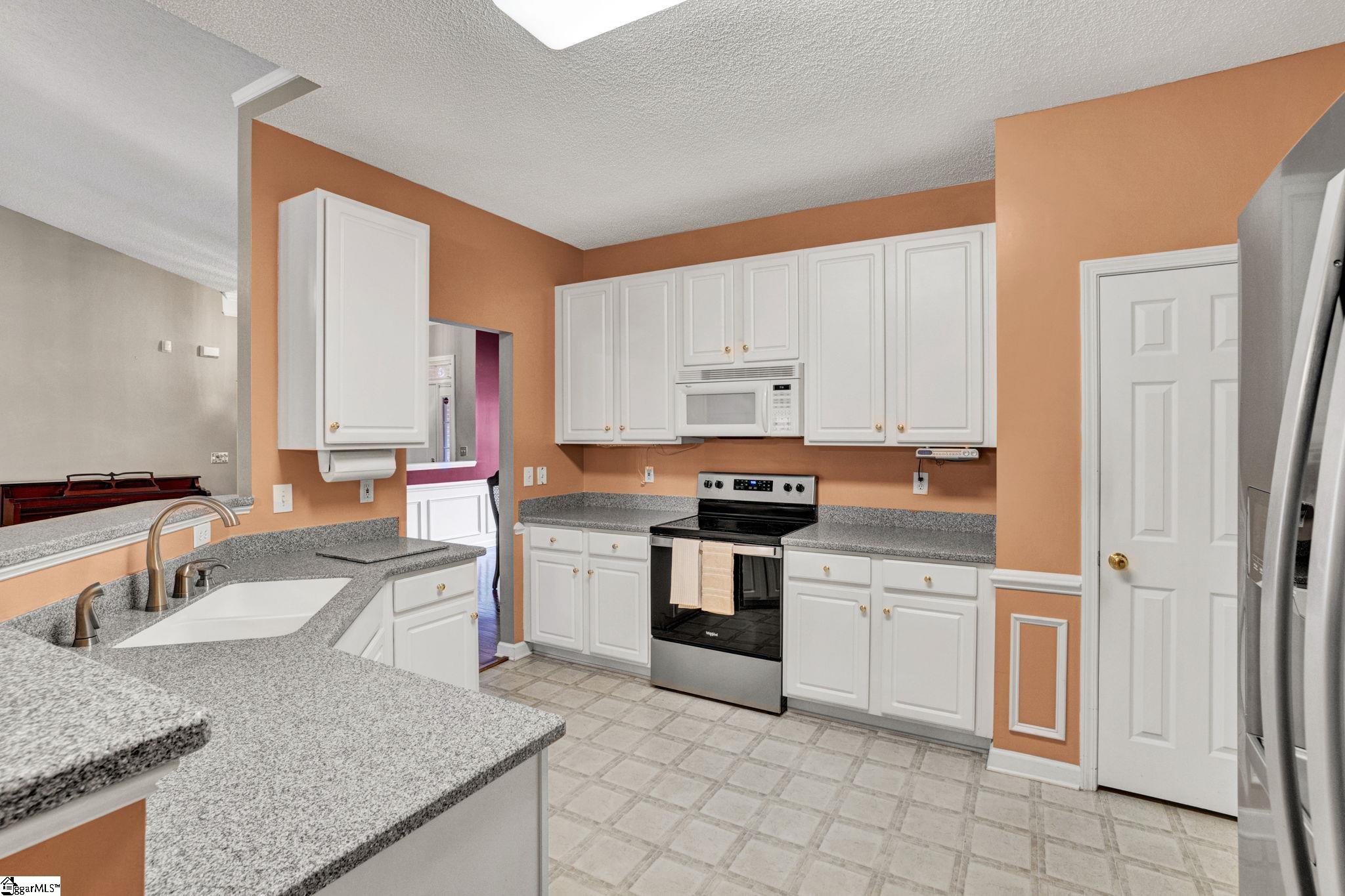 353 Edenberry Way Easley, SC 29642