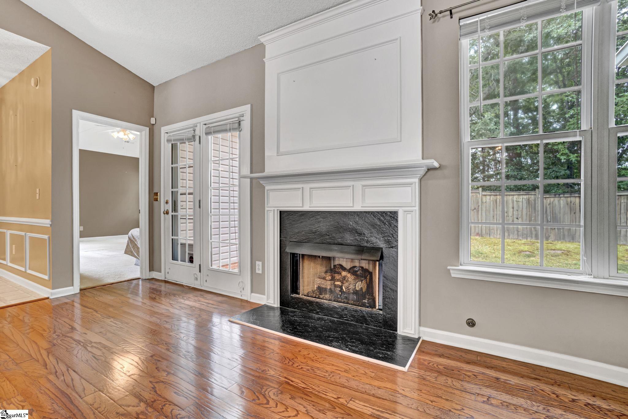353 Edenberry Way Easley, SC 29642