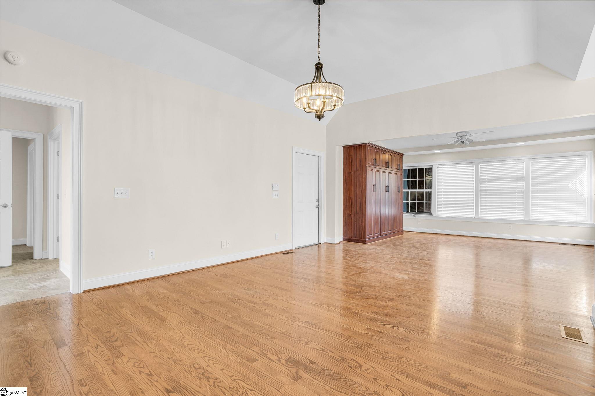 11 Country Squire Court Greenville, SC 29615