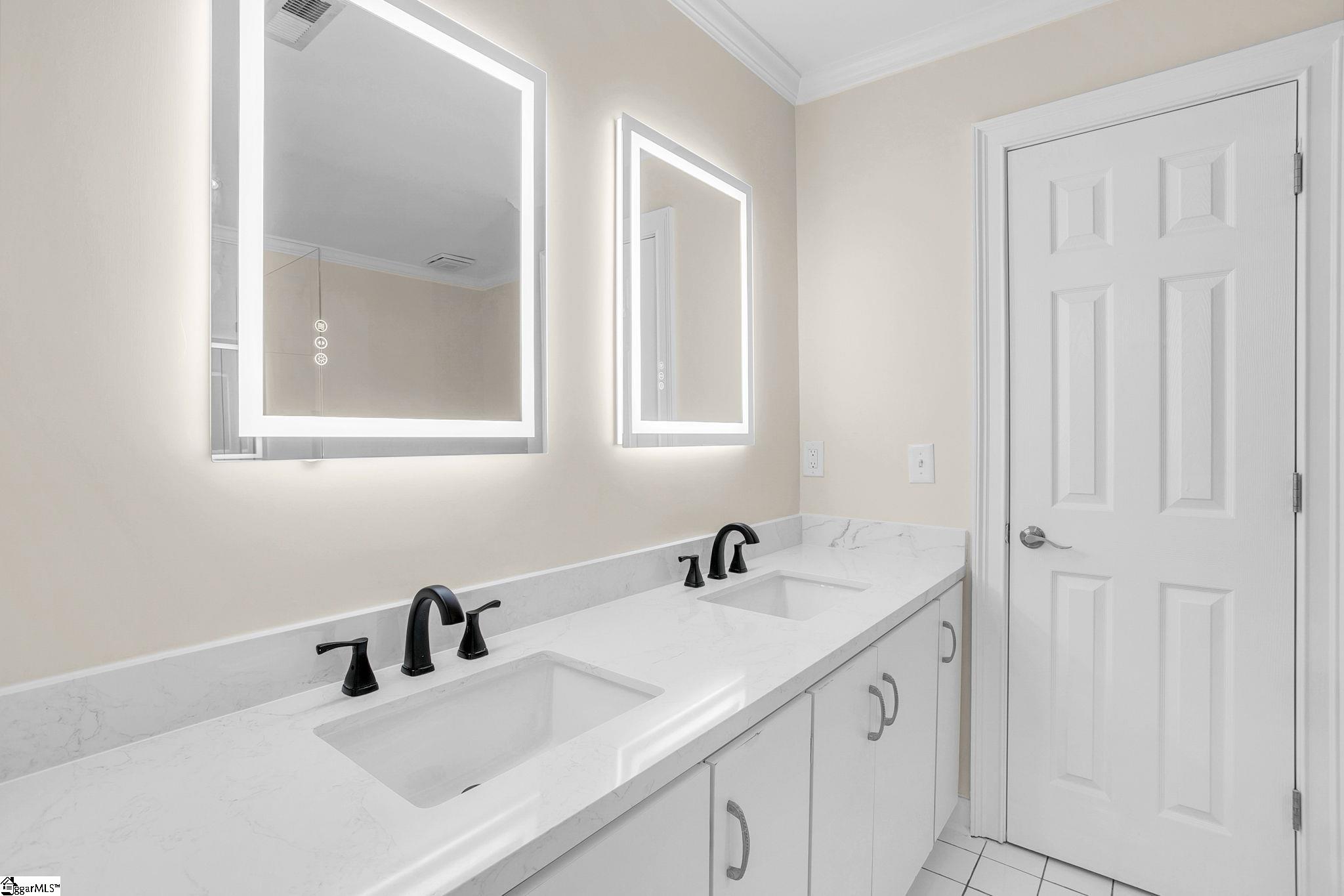 11 Country Squire Court Greenville, SC 29615