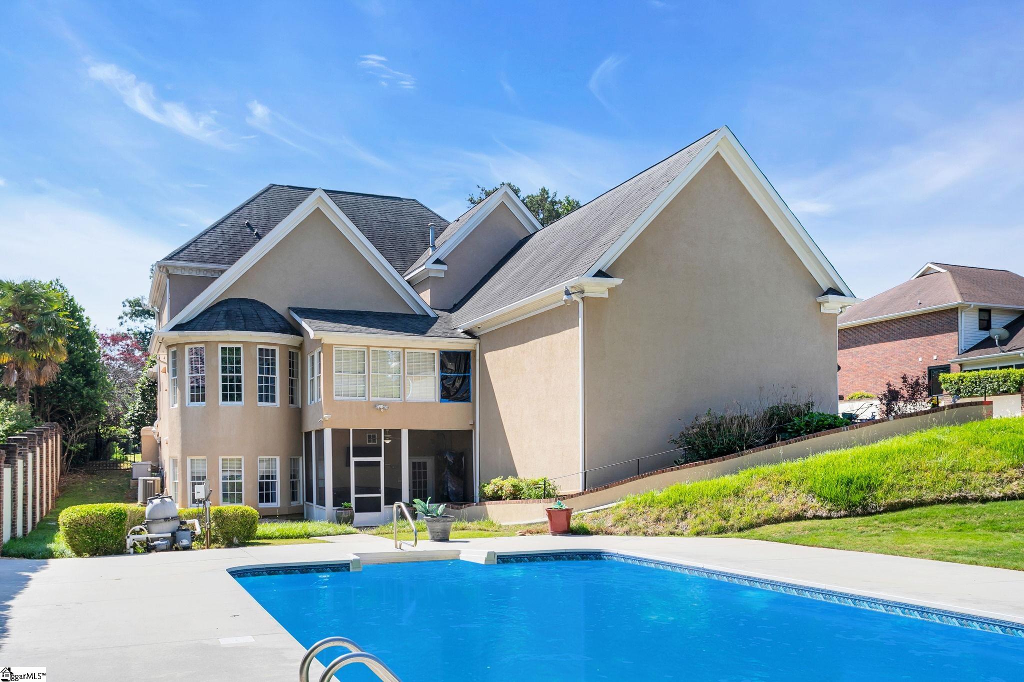 11 Country Squire Court Greenville, SC 29615