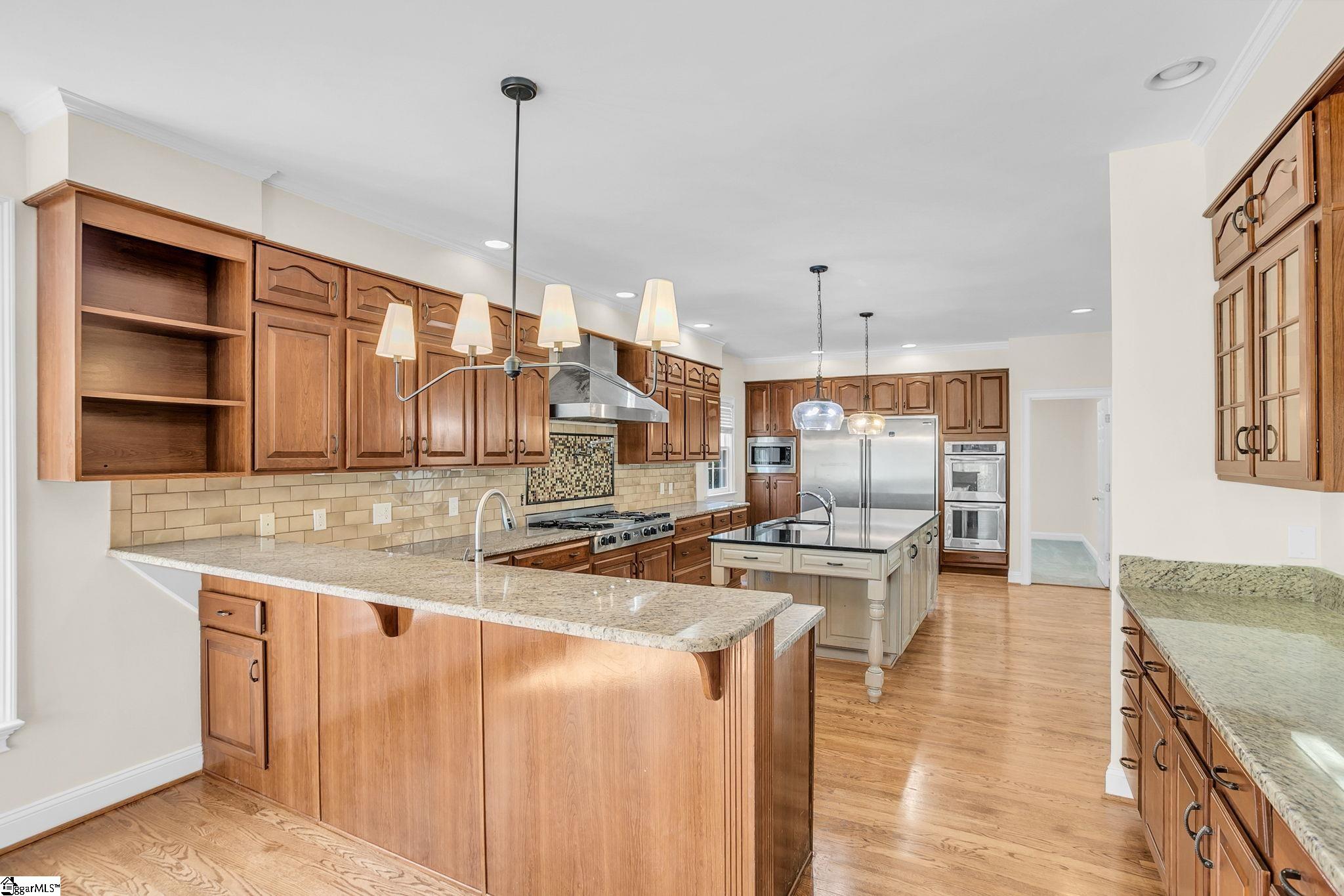 11 Country Squire Court Greenville, SC 29615
