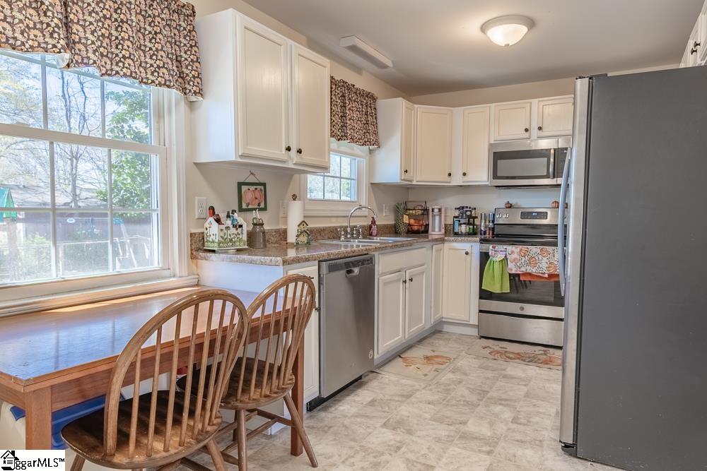 531 Stone Drive Anderson, SC 29625