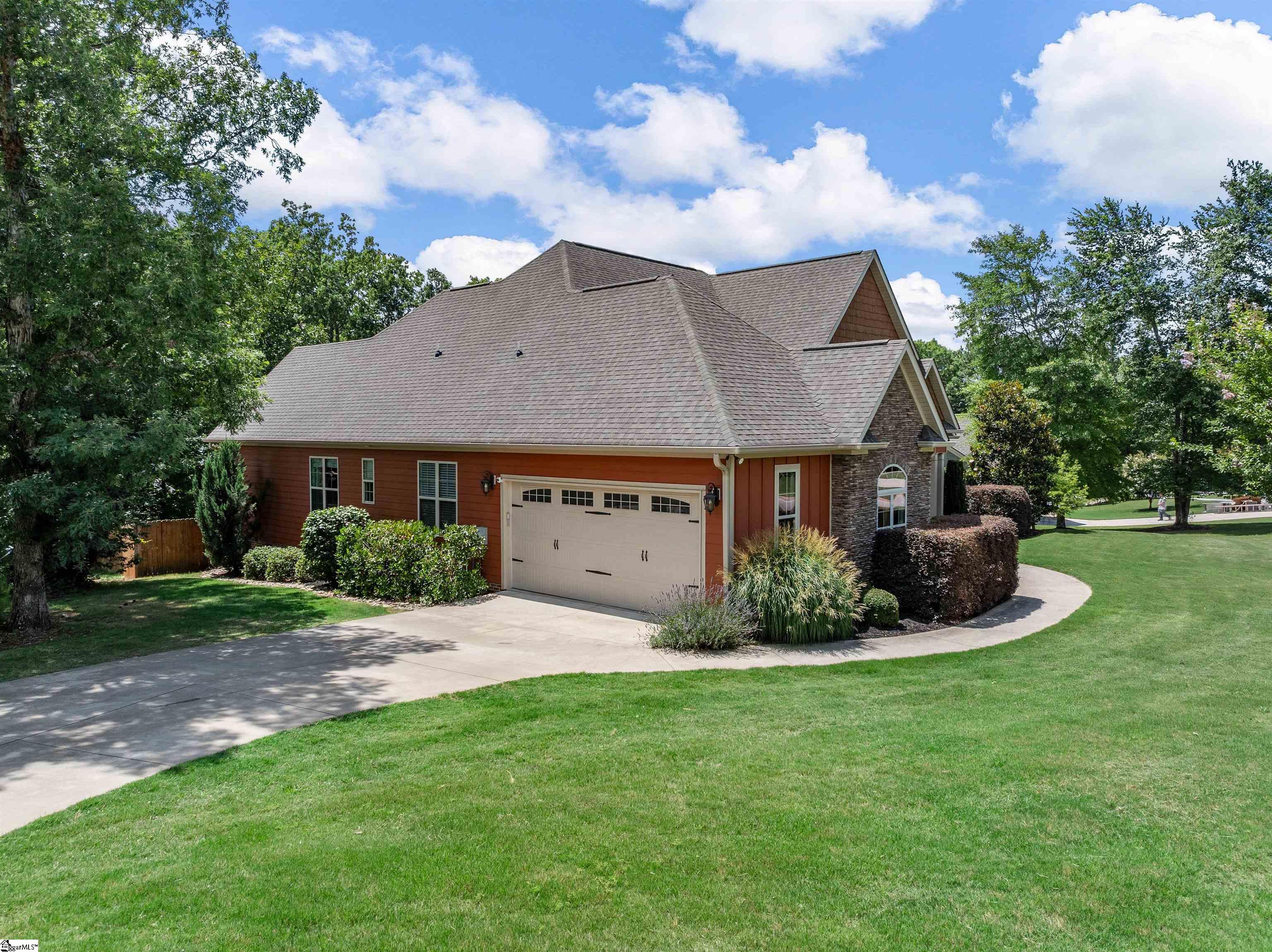 346 Roy Hall Way Campobello, SC 29322