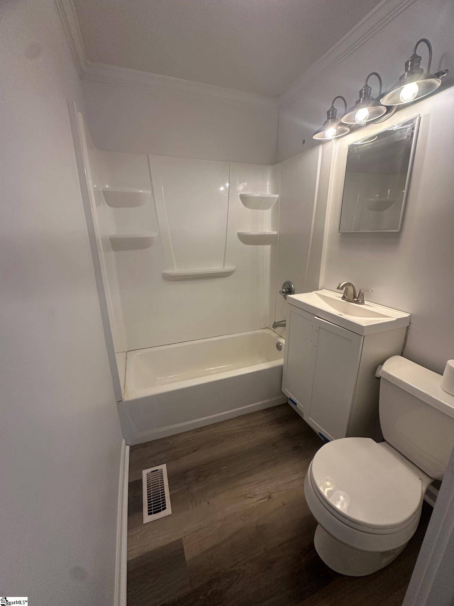 189 Converse Circle Spartanburg, SC 29302