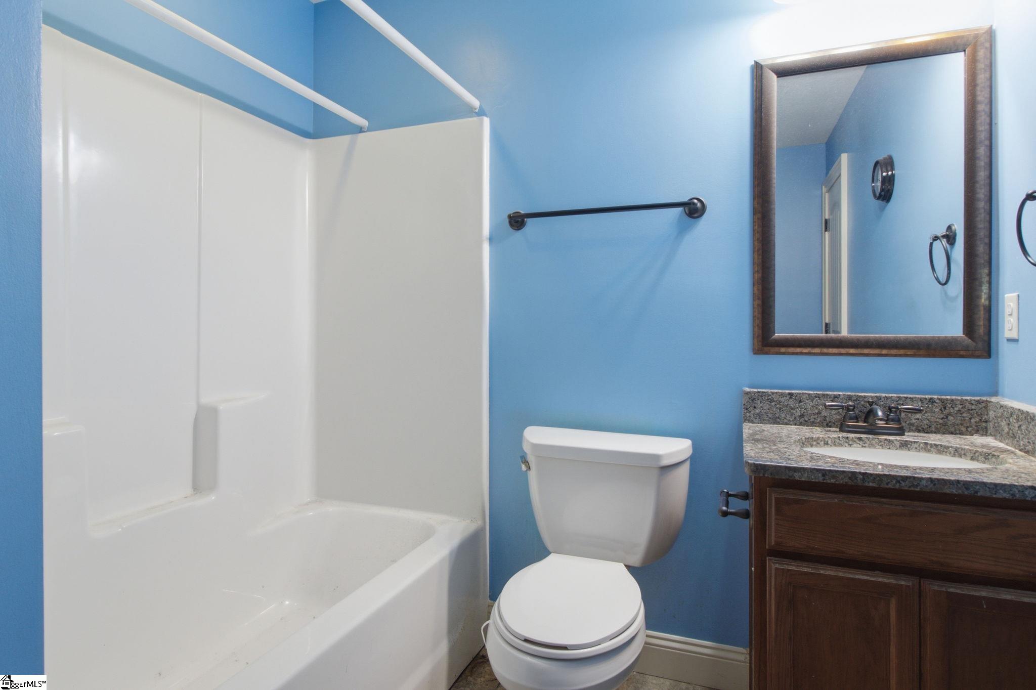 222 Creekside Farms Way Moore, SC 29334-4500