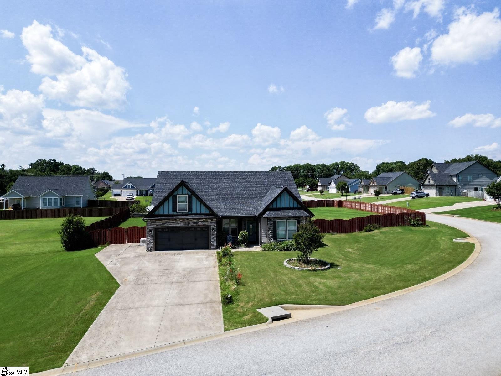 222 Creekside Farms Way Moore, SC 29334-4500