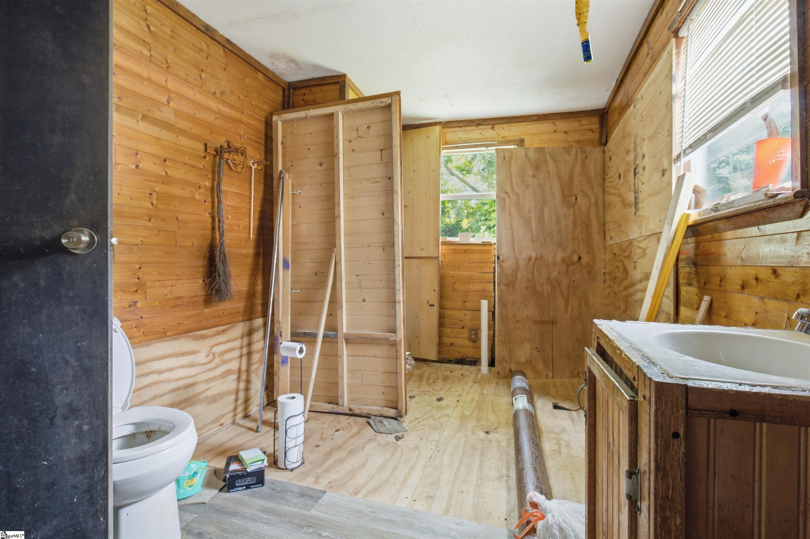 1432 Blackstock Road Pauline, SC 29374