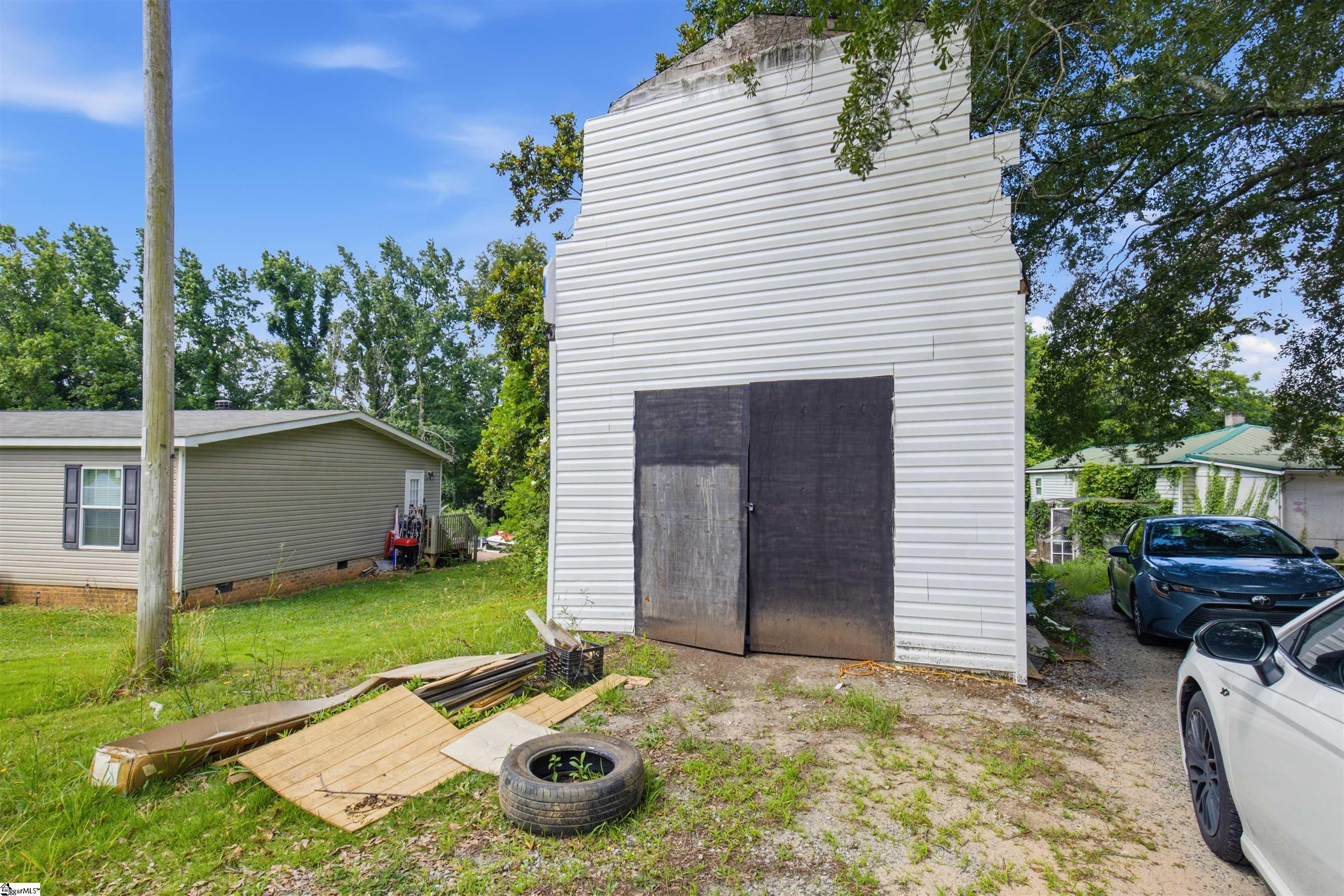 1432 Blackstock Road Pauline, SC 29374