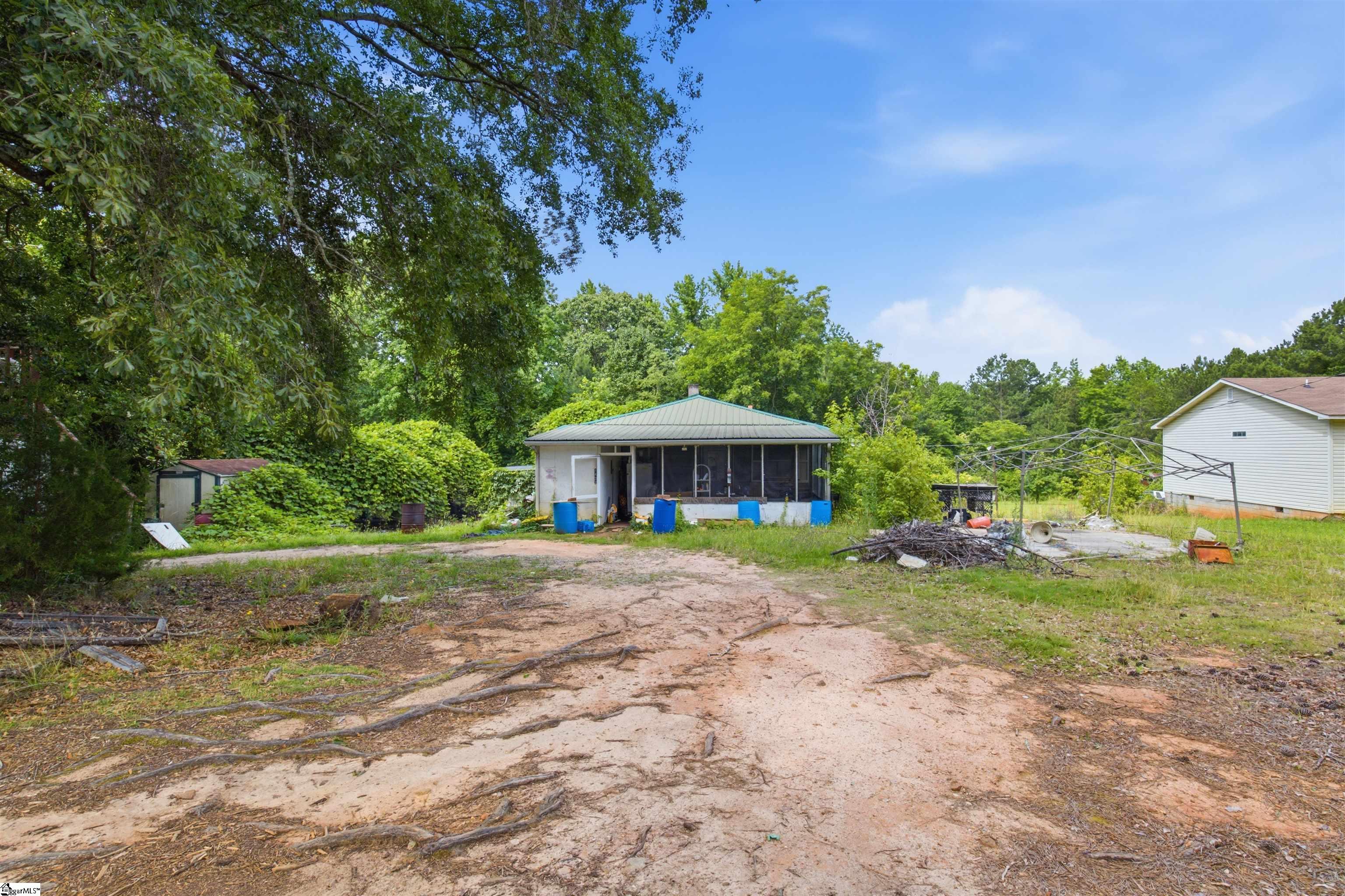 1432 Blackstock Road Pauline, SC 29374