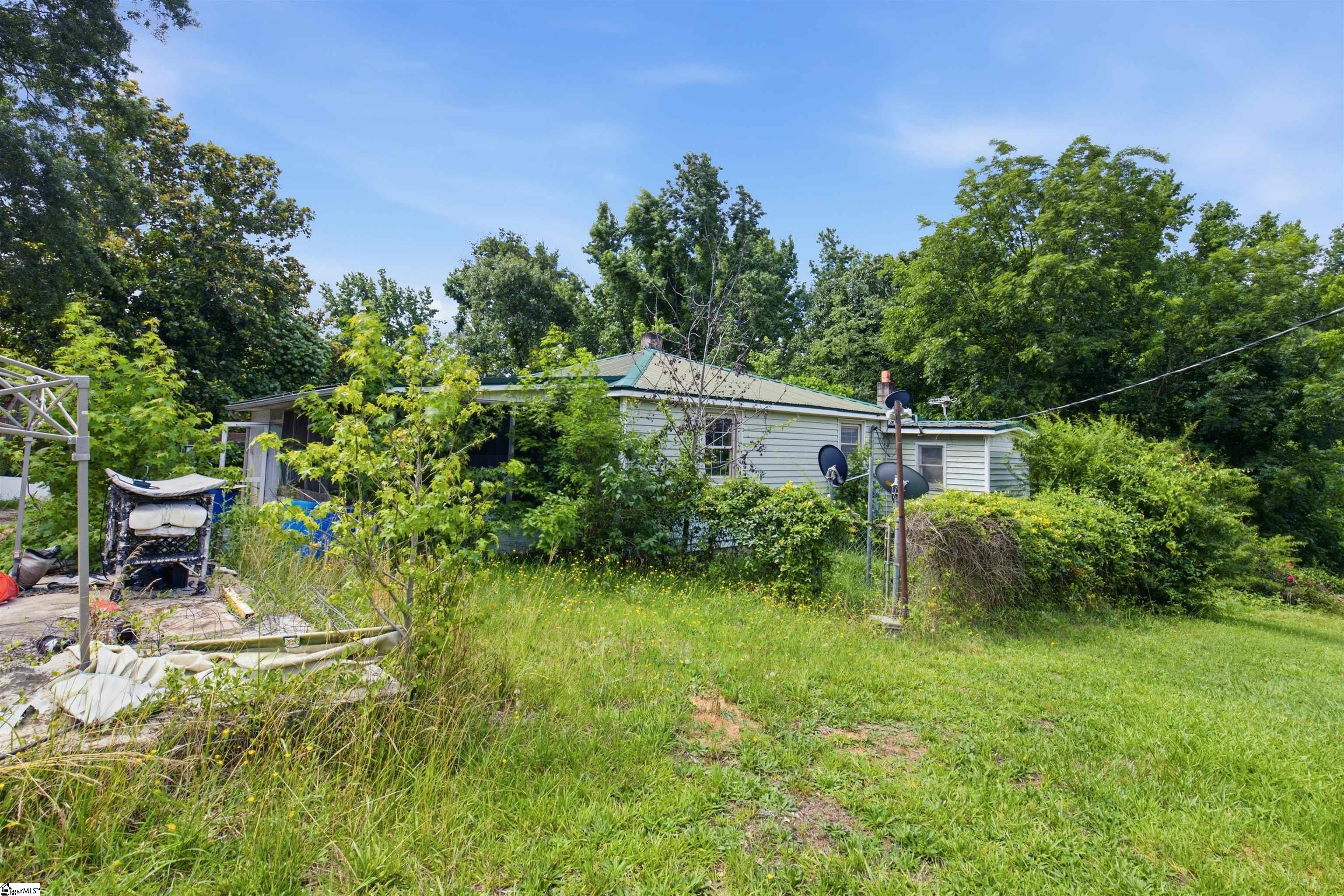 1432 Blackstock Road Pauline, SC 29374