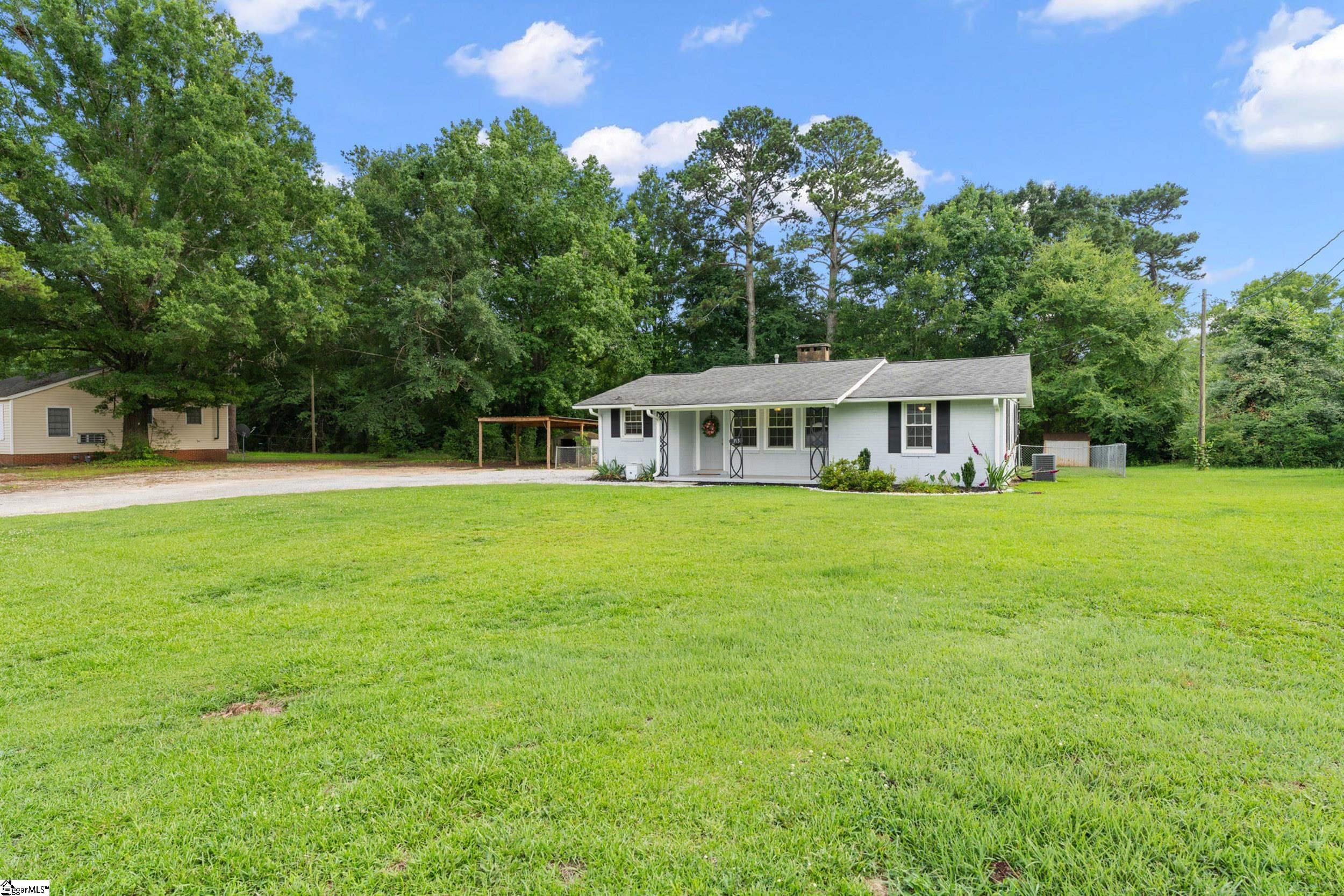 313 Lanham Street Greenwood, SC 29649