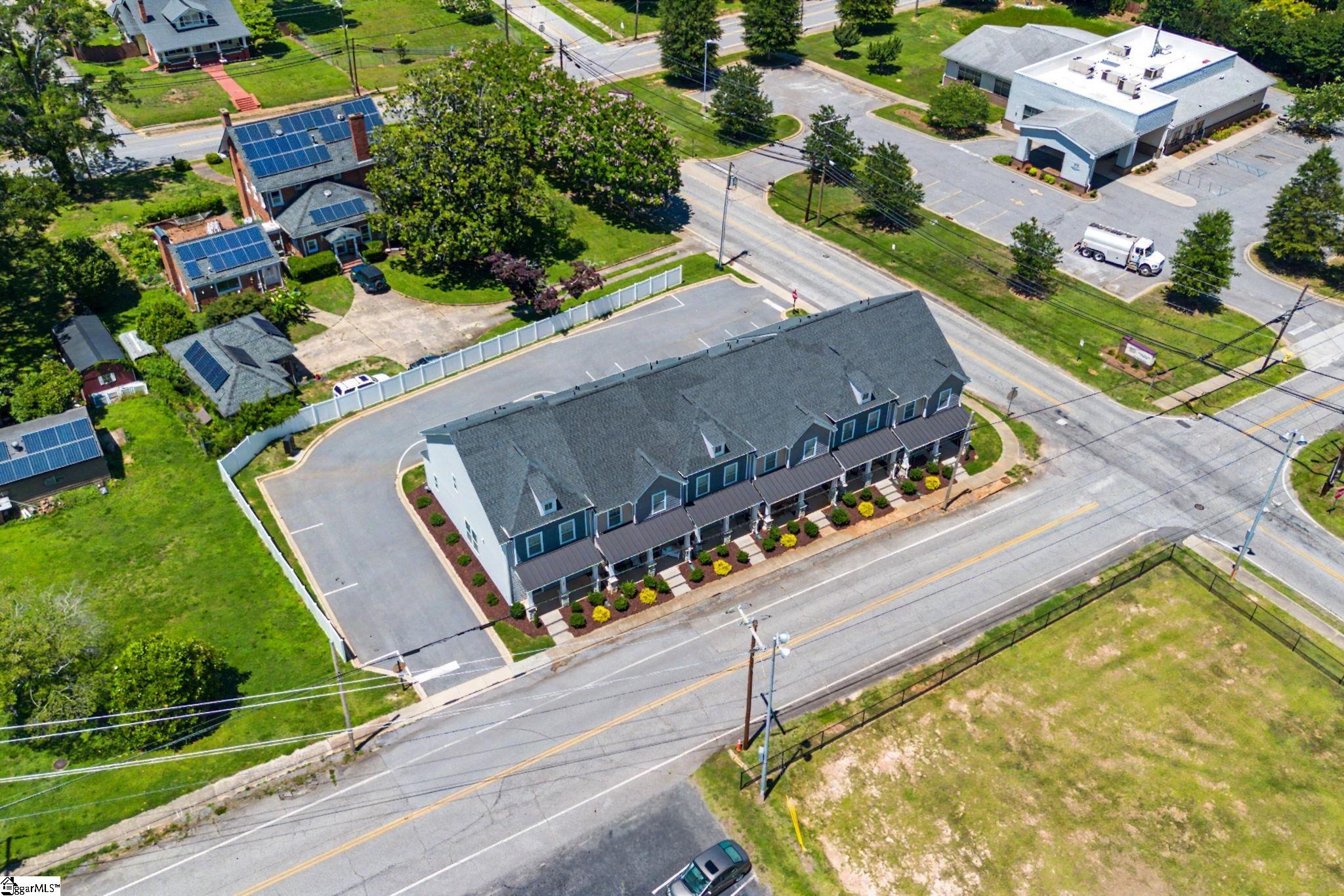 284 E Hayne Street Woodruff, SC 29388