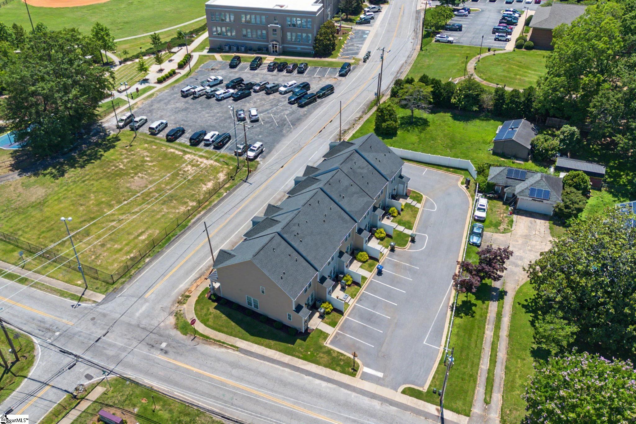 284 E Hayne Street Woodruff, SC 29388