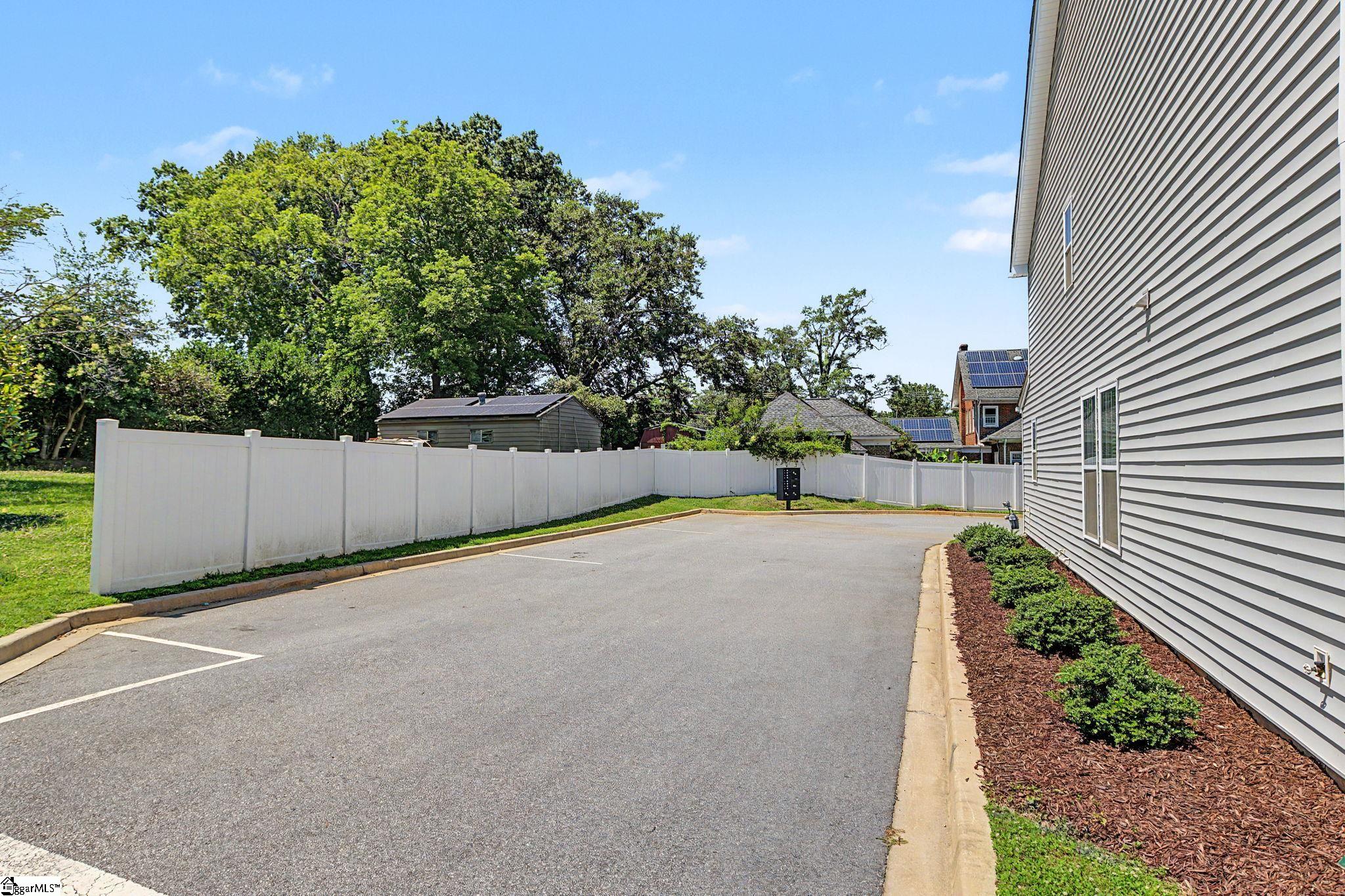 284 E Hayne Street Woodruff, SC 29388