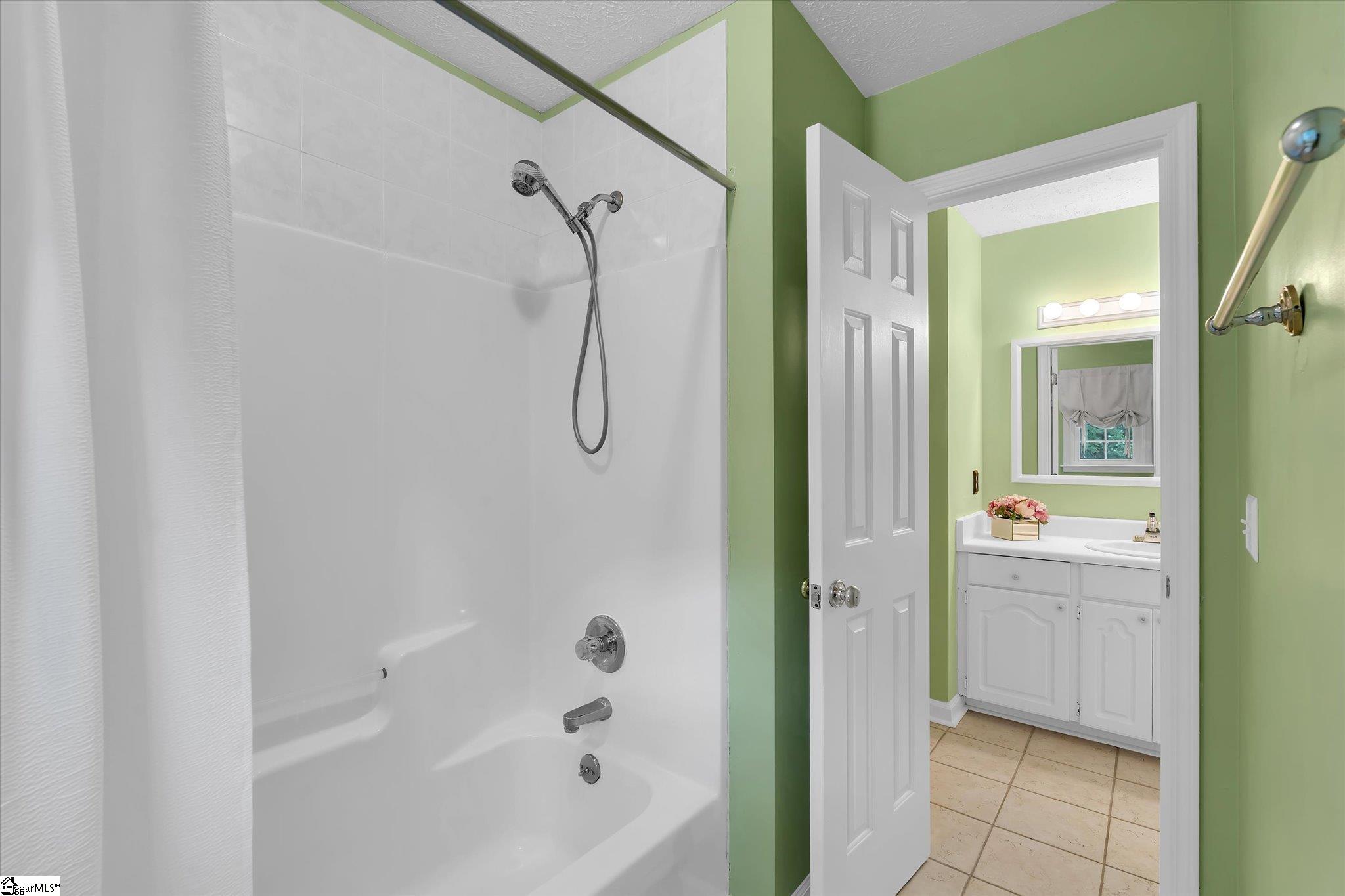 43 Woodhedge Court Mauldin, SC 29662