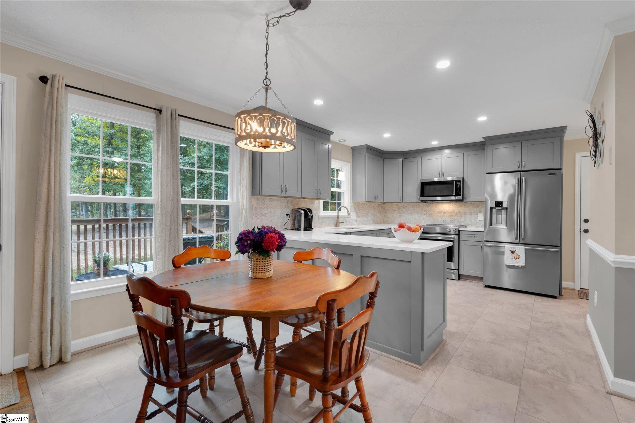 43 Woodhedge Court Mauldin, SC 29662