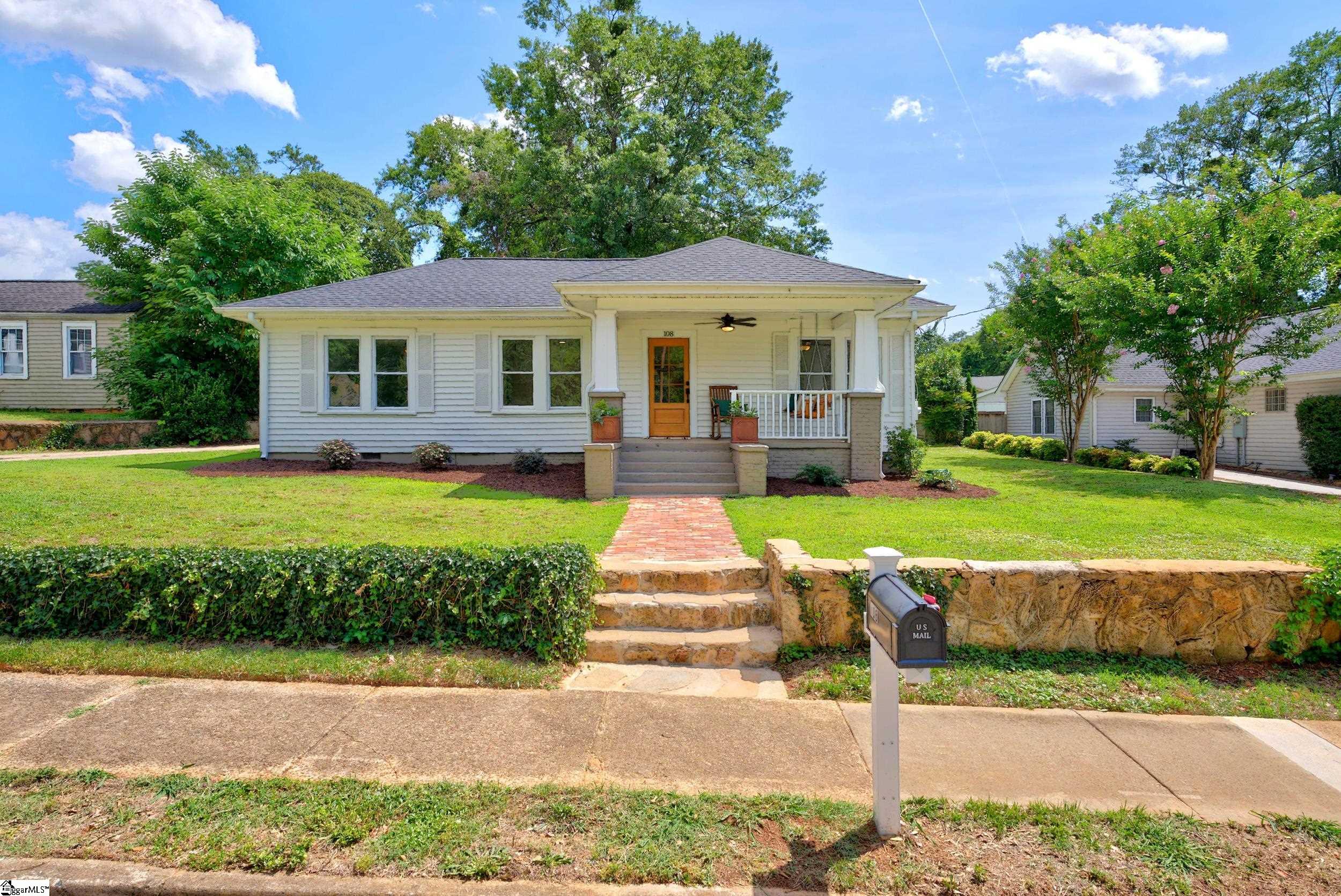 108 Beechwood Avenue Greenville, SC 29607