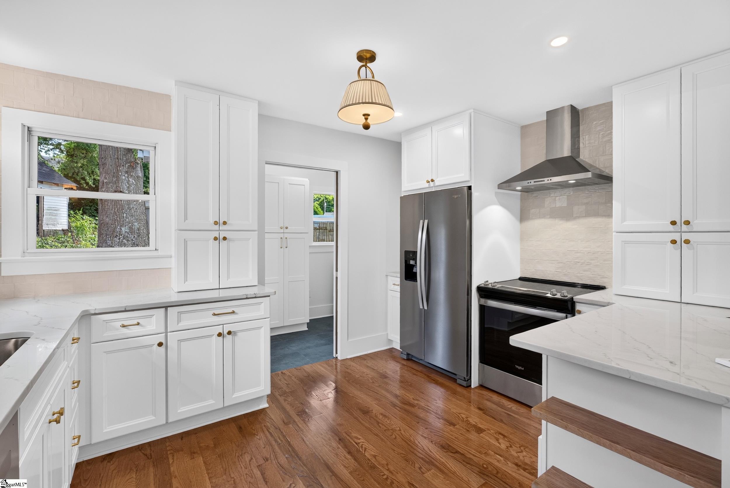 108 Beechwood Avenue Greenville, SC 29607