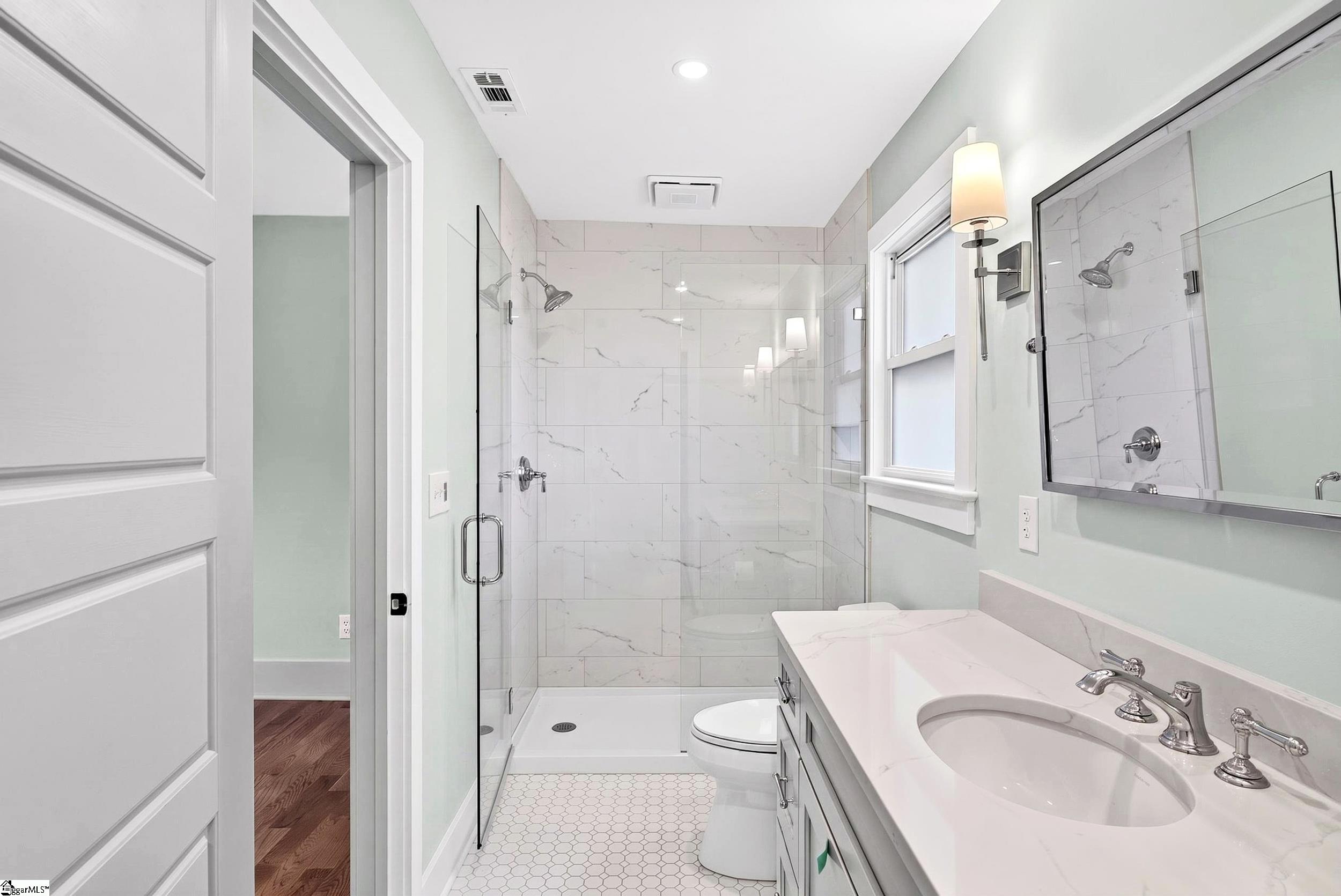 108 Beechwood Avenue Greenville, SC 29607