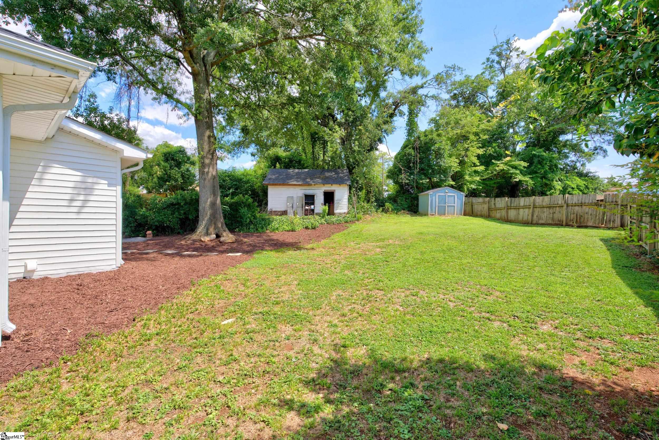 108 Beechwood Avenue Greenville, SC 29607