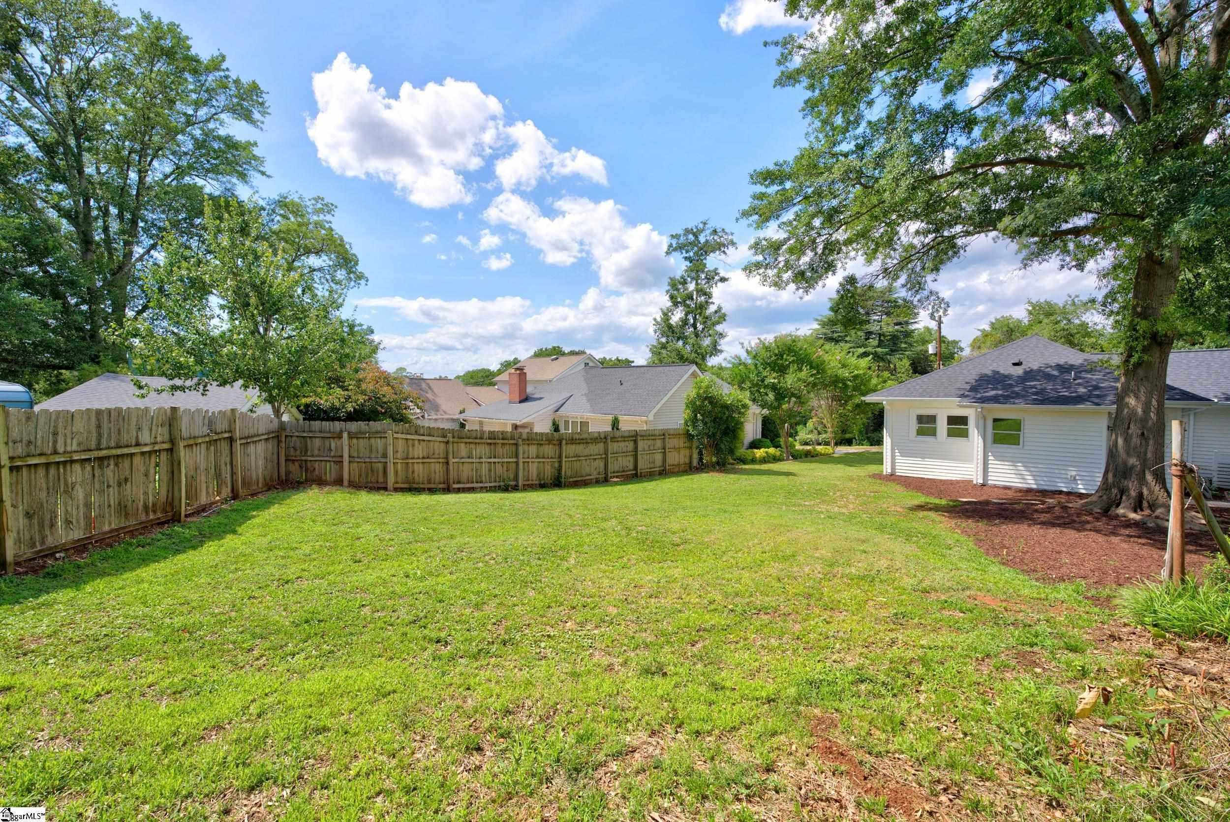108 Beechwood Avenue Greenville, SC 29607