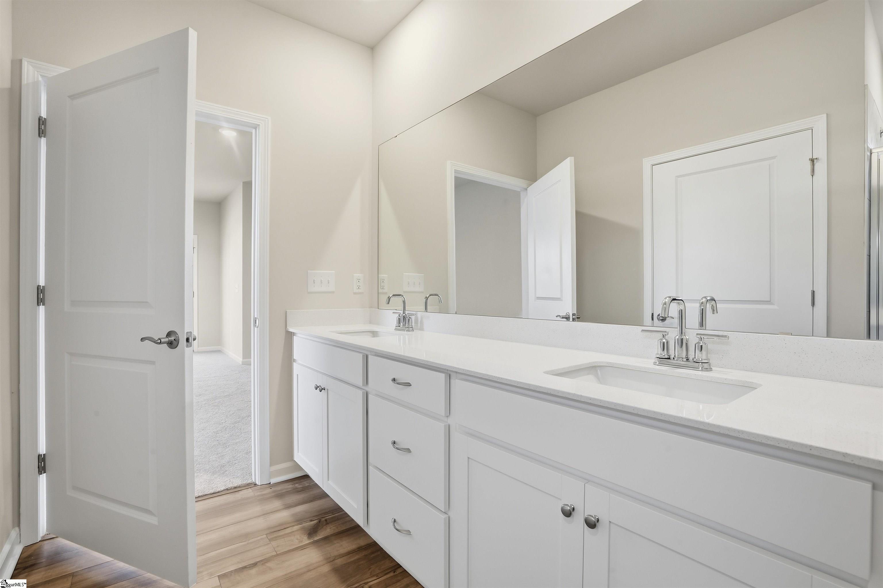 414 Adhurst Drive Enoree, SC 29335