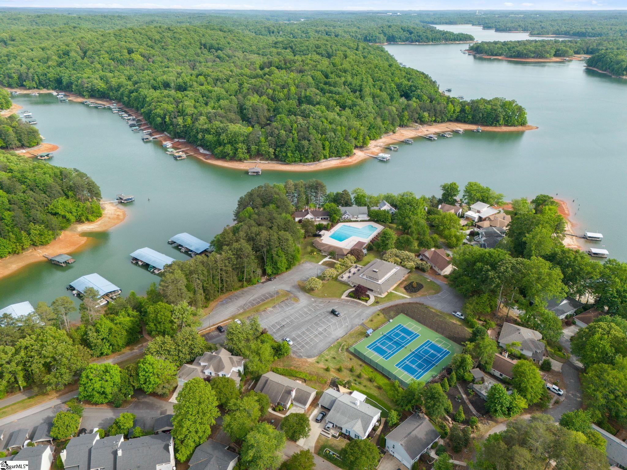 1104 Chickasaw Drive Westminster, SC 29693