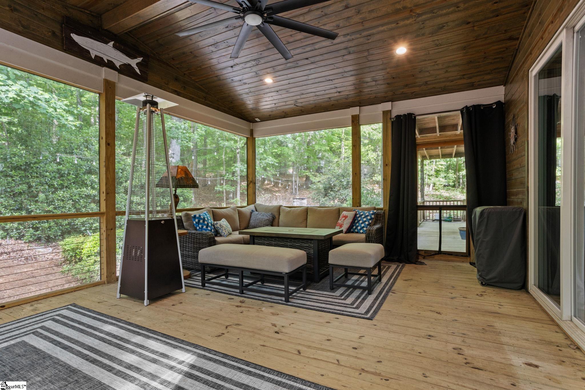 1104 Chickasaw Drive Westminster, SC 29693
