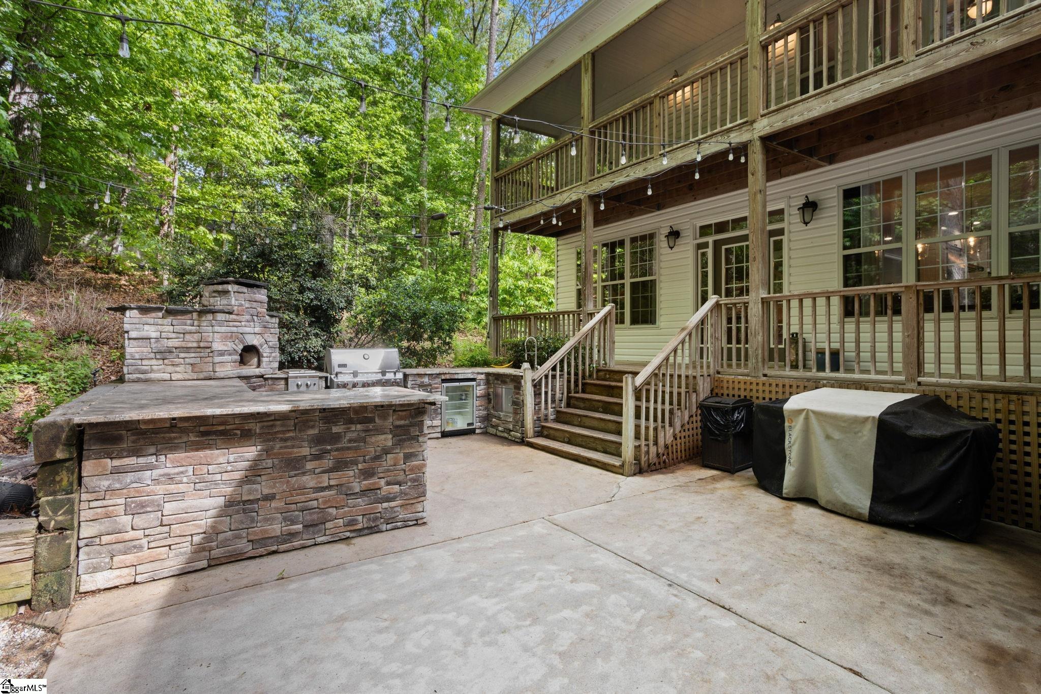 1104 Chickasaw Drive Westminster, SC 29693