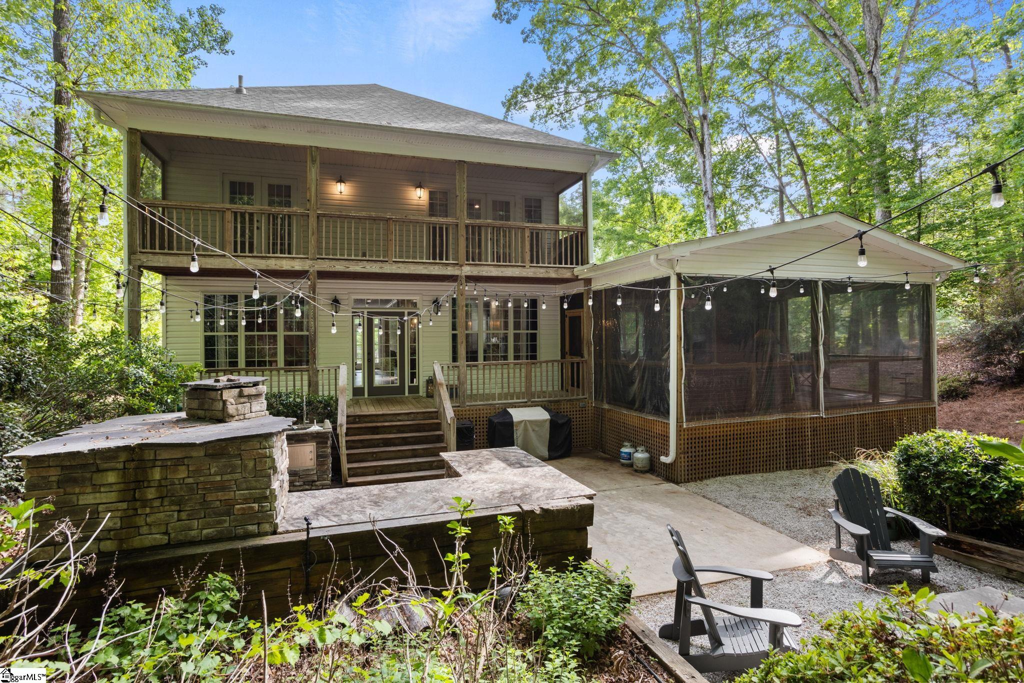 1104 Chickasaw Drive Westminster, SC 29693