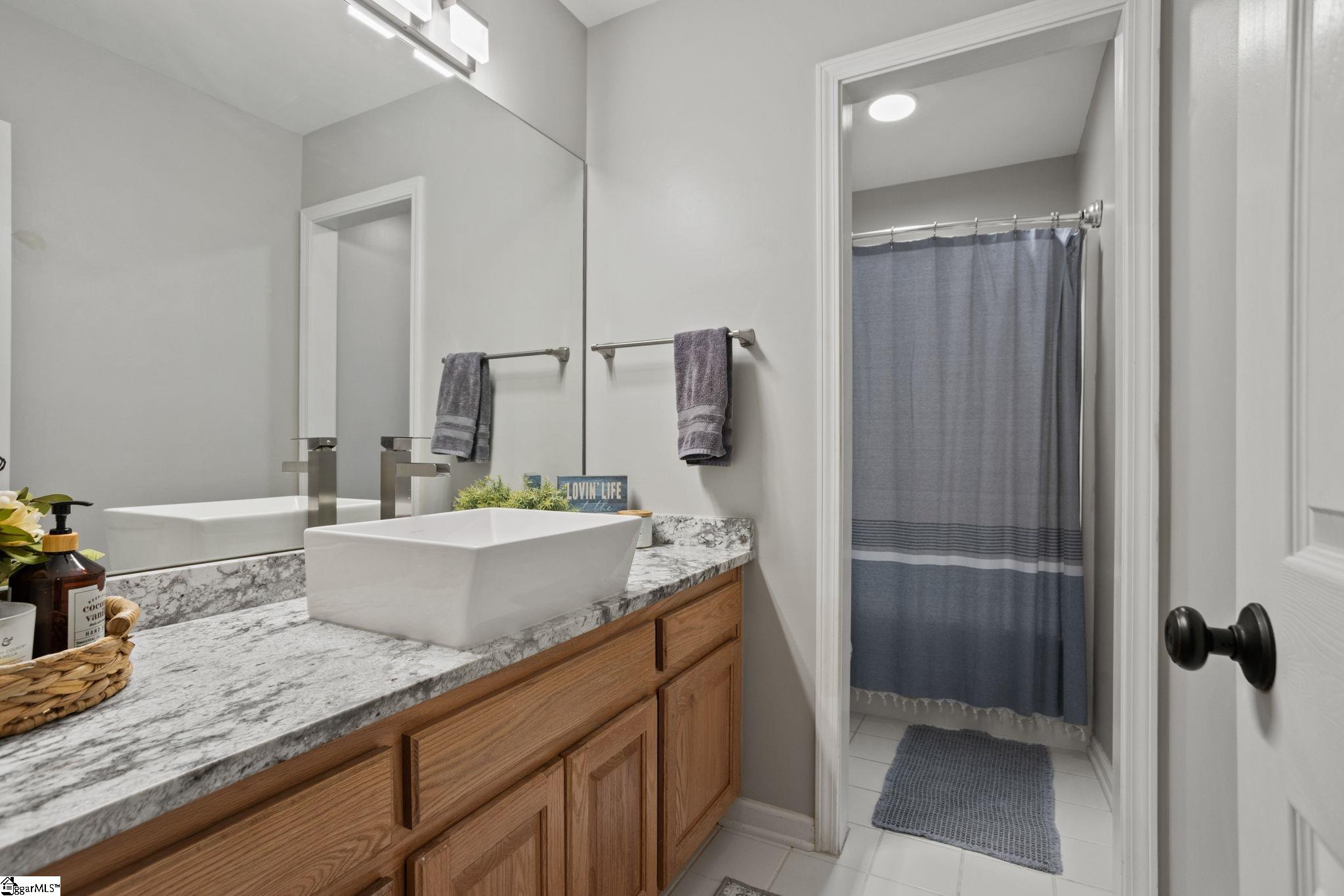 1104 Chickasaw Drive Westminster, SC 29693