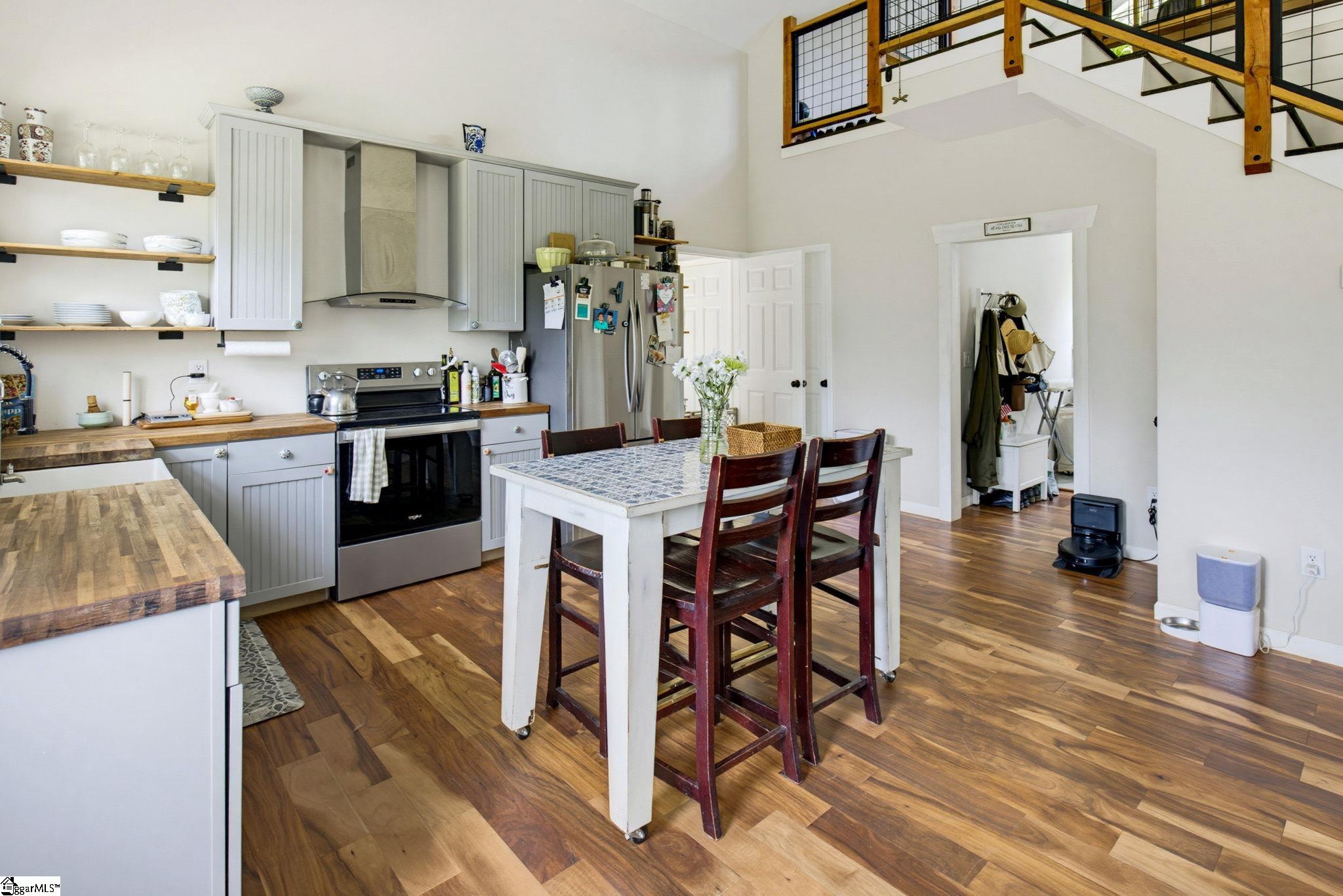 1217 Pleasant Hill Road Landrum, SC 29356-9599