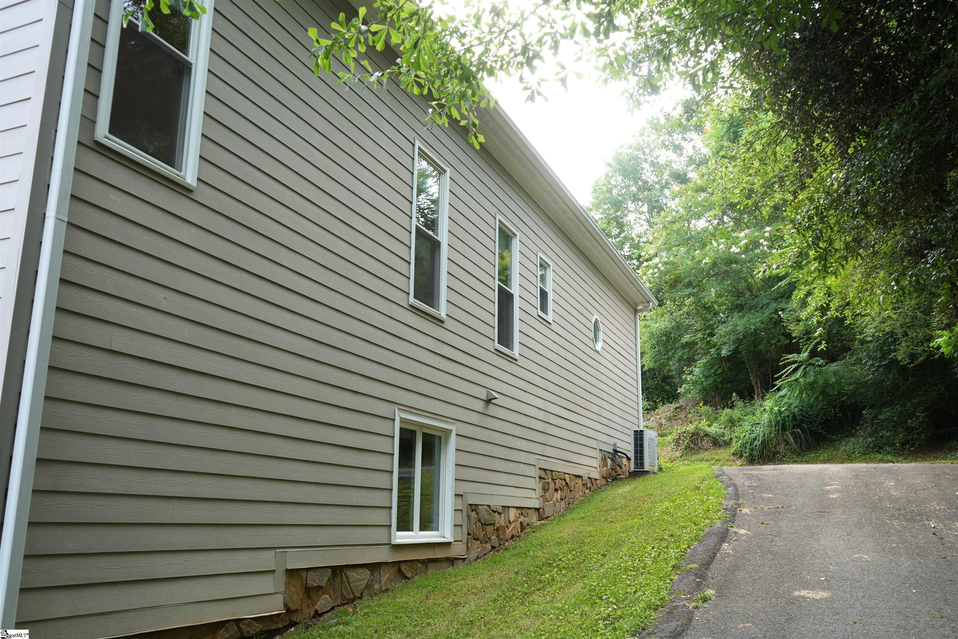 10 Scout Road Greenville, SC 29611