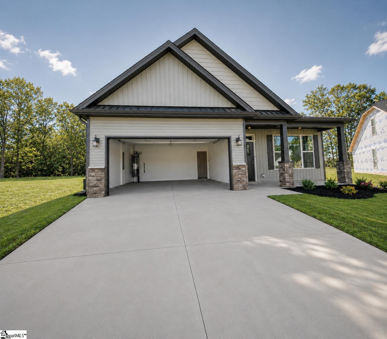 2323 Davenport Court Moore, SC 29369