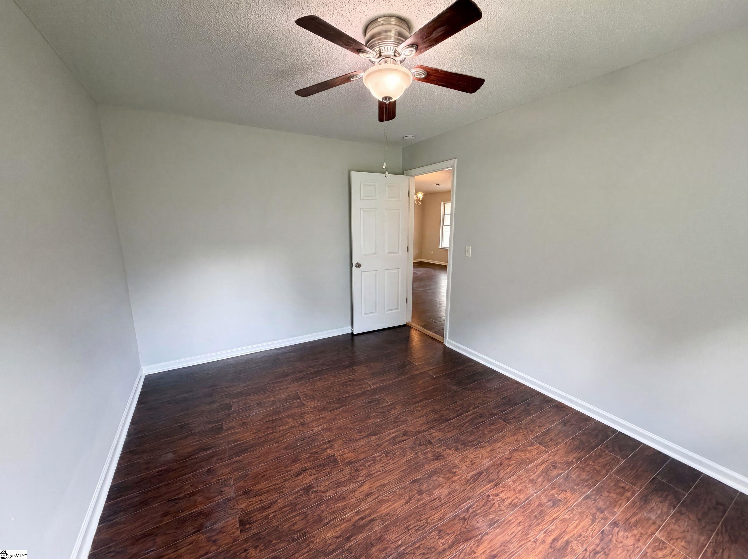 16 Red Mile Way Taylors, SC 29687