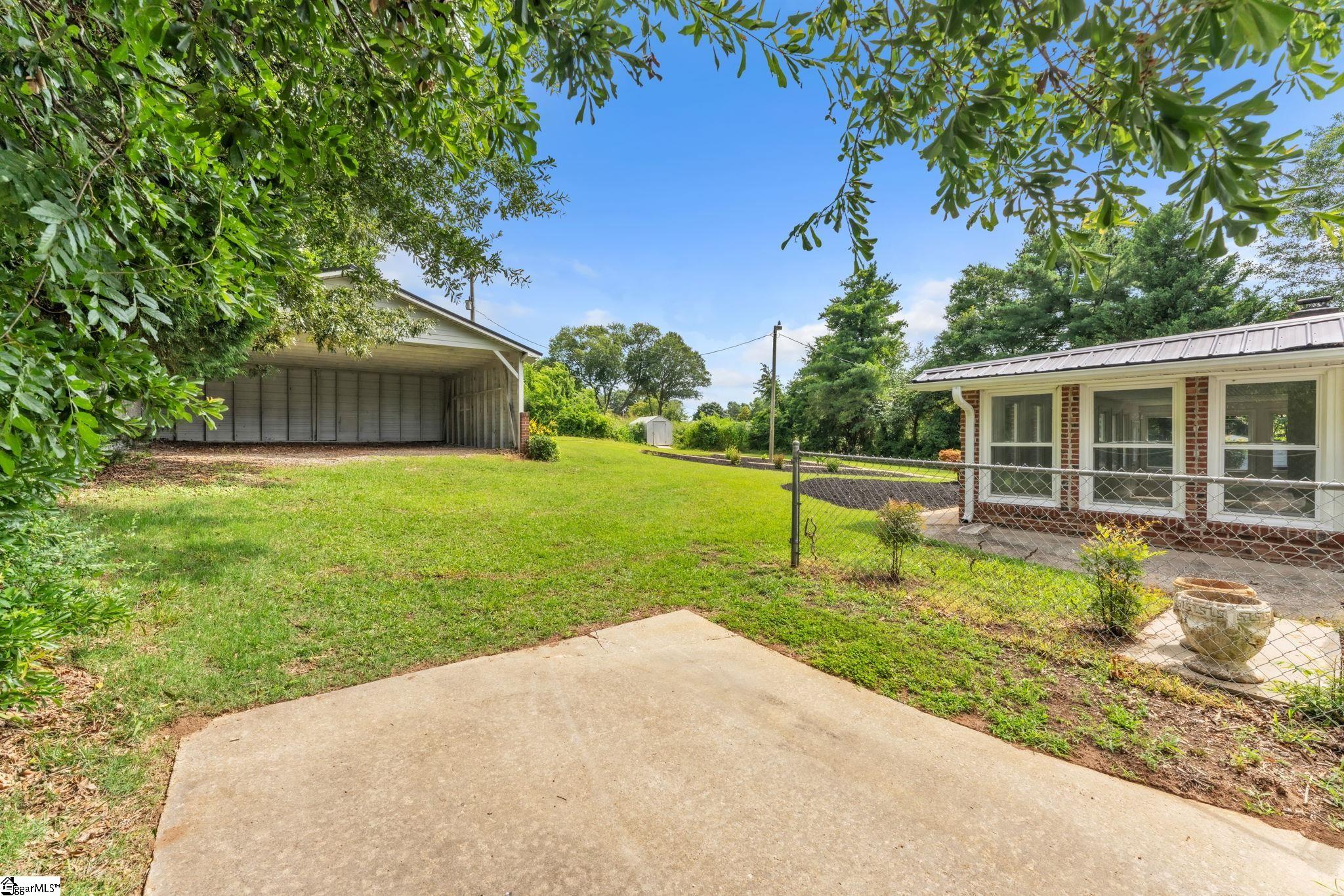 107 Carriage Lane Simpsonville, SC 29681