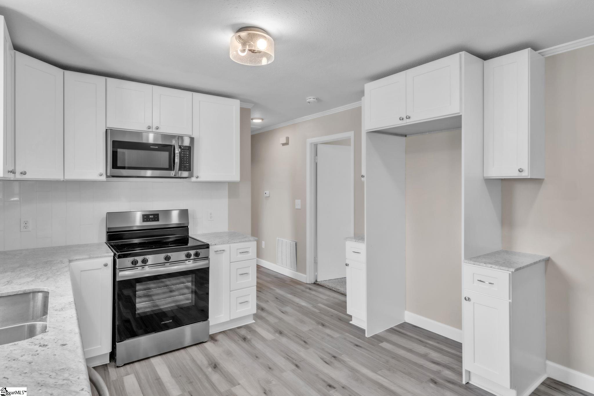 107 Carriage Lane Simpsonville, SC 29681