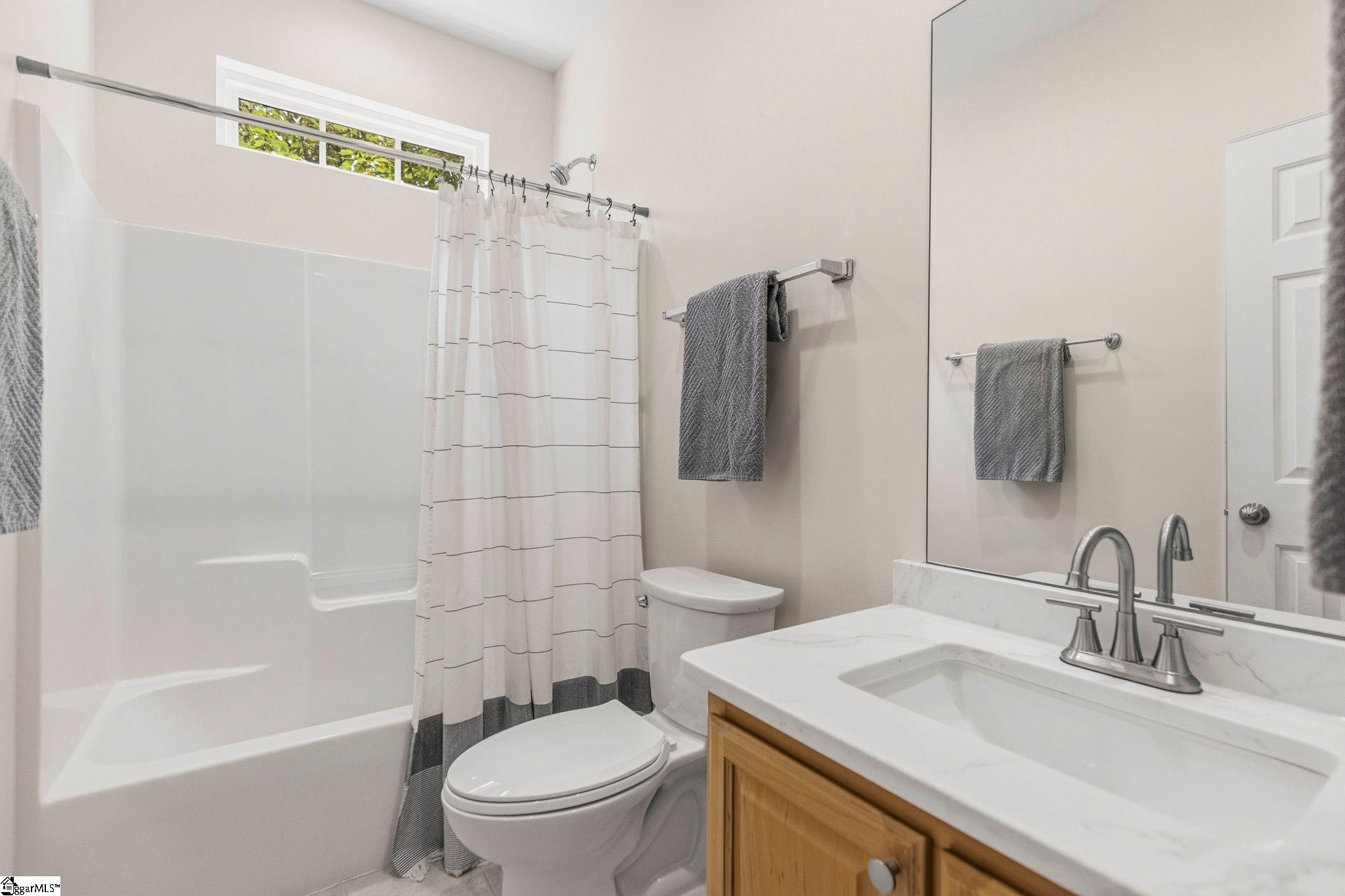 138 Yacht Drive Laurens, SC 29360
