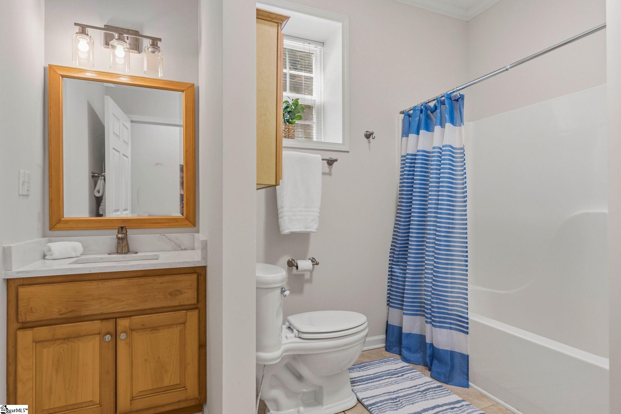 138 Yacht Drive Laurens, SC 29360