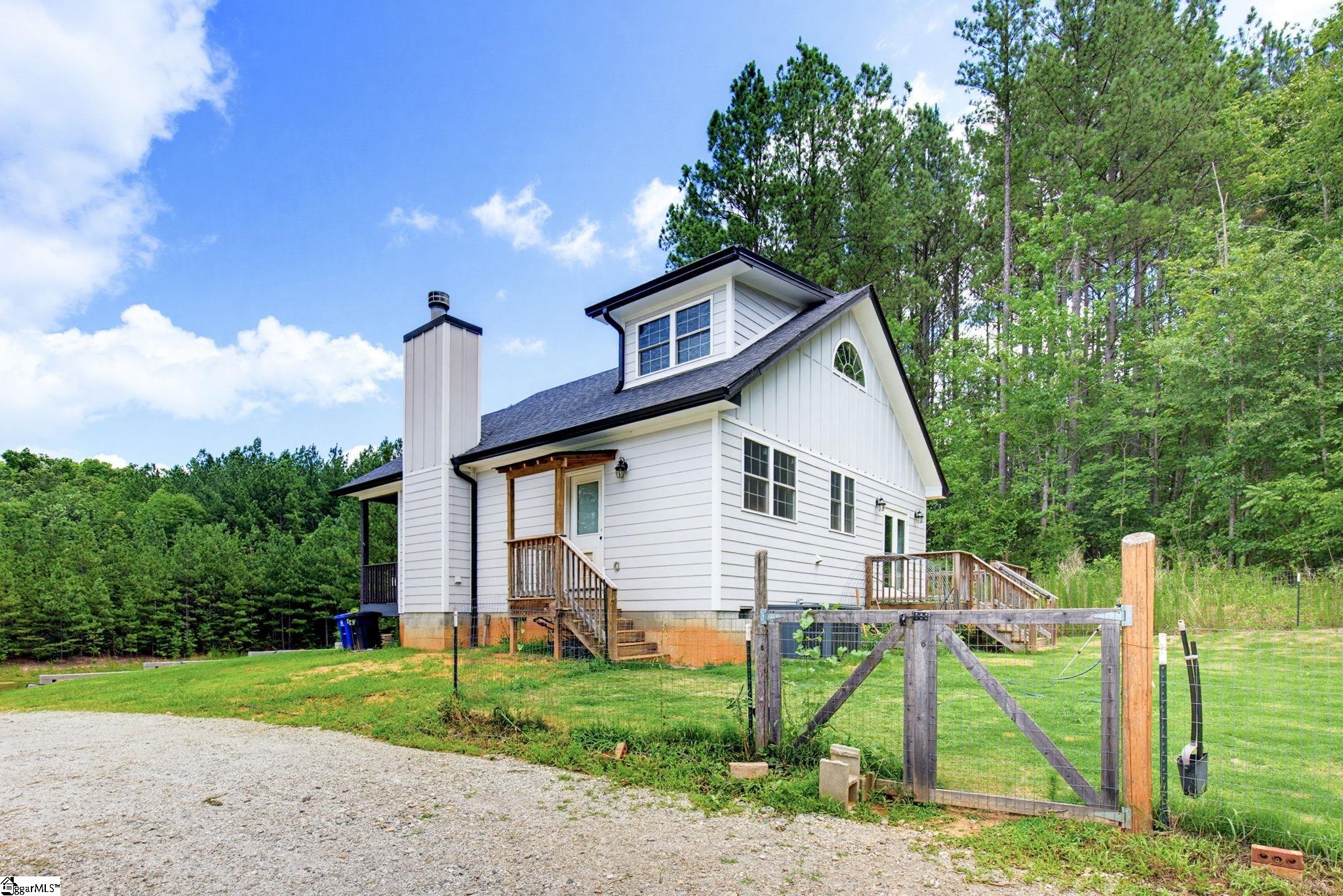 1217 Pleasant Hill Road Landrum, SC 29356-9599