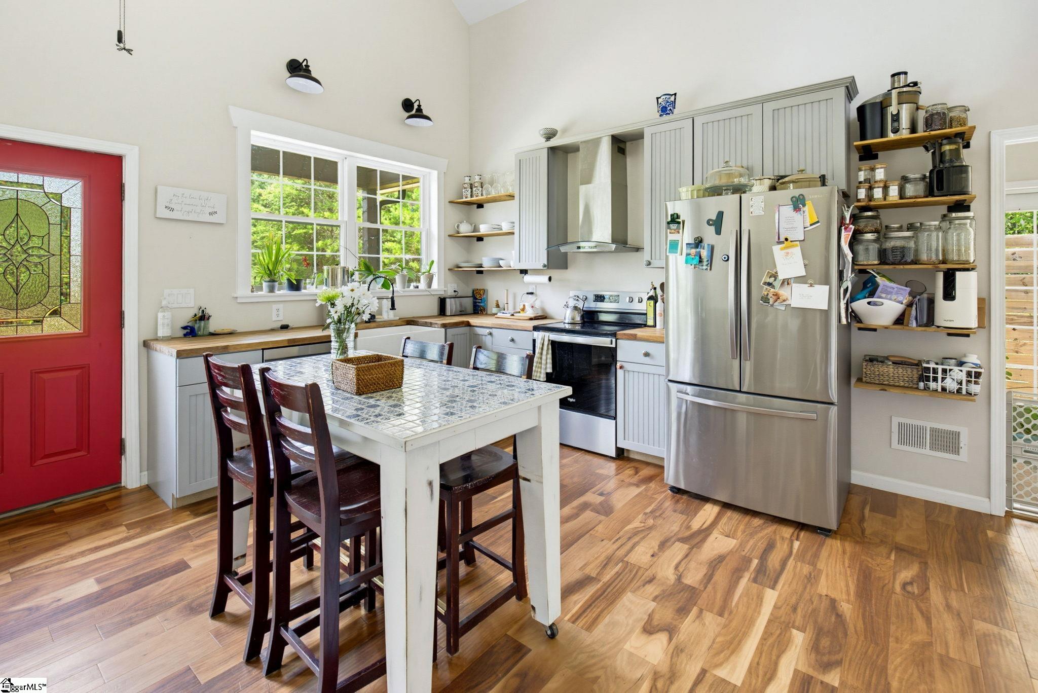 1217 Pleasant Hill Road Landrum, SC 29356-9599