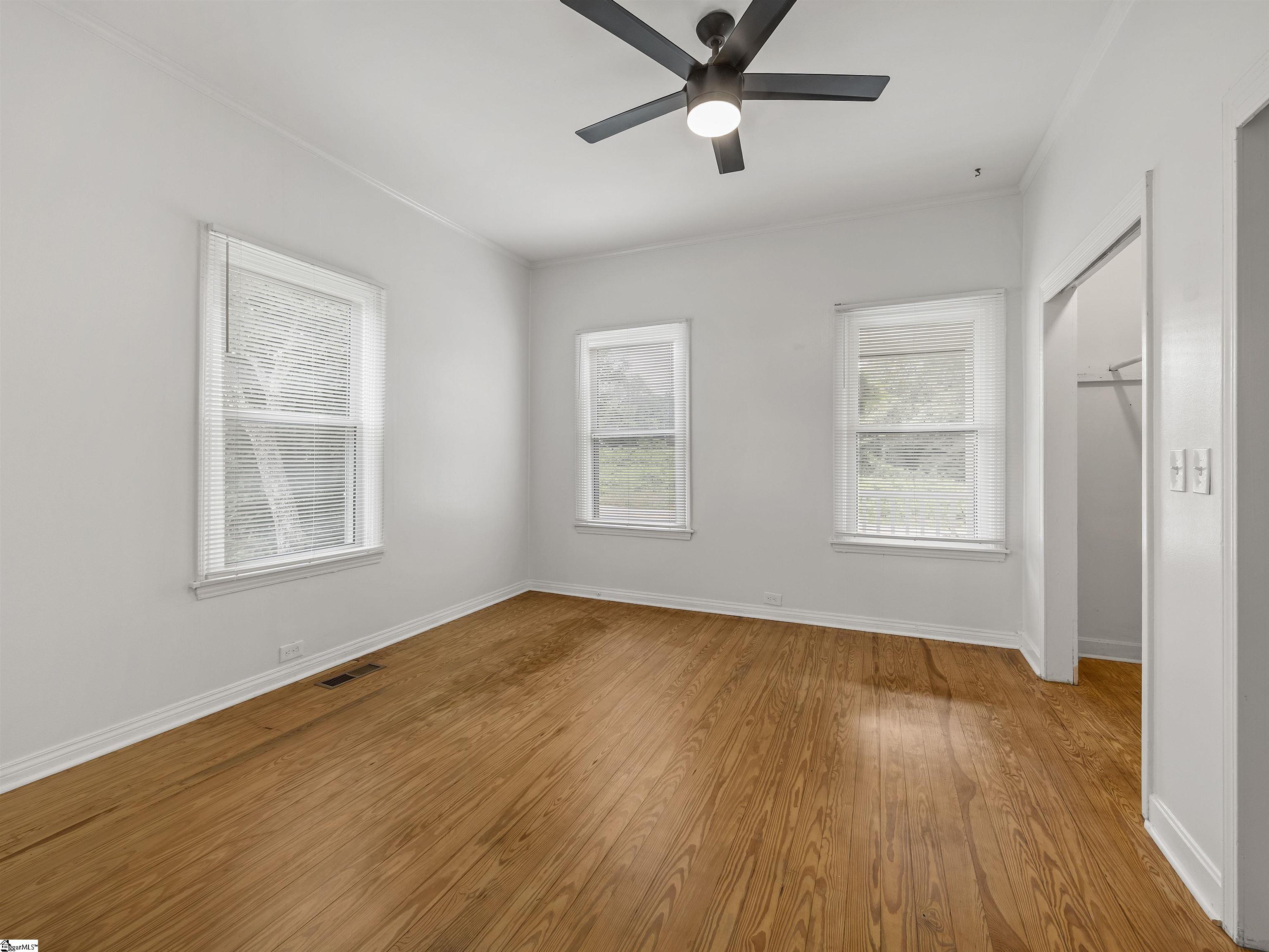 52 Hutchins Street Greenville, SC 29605