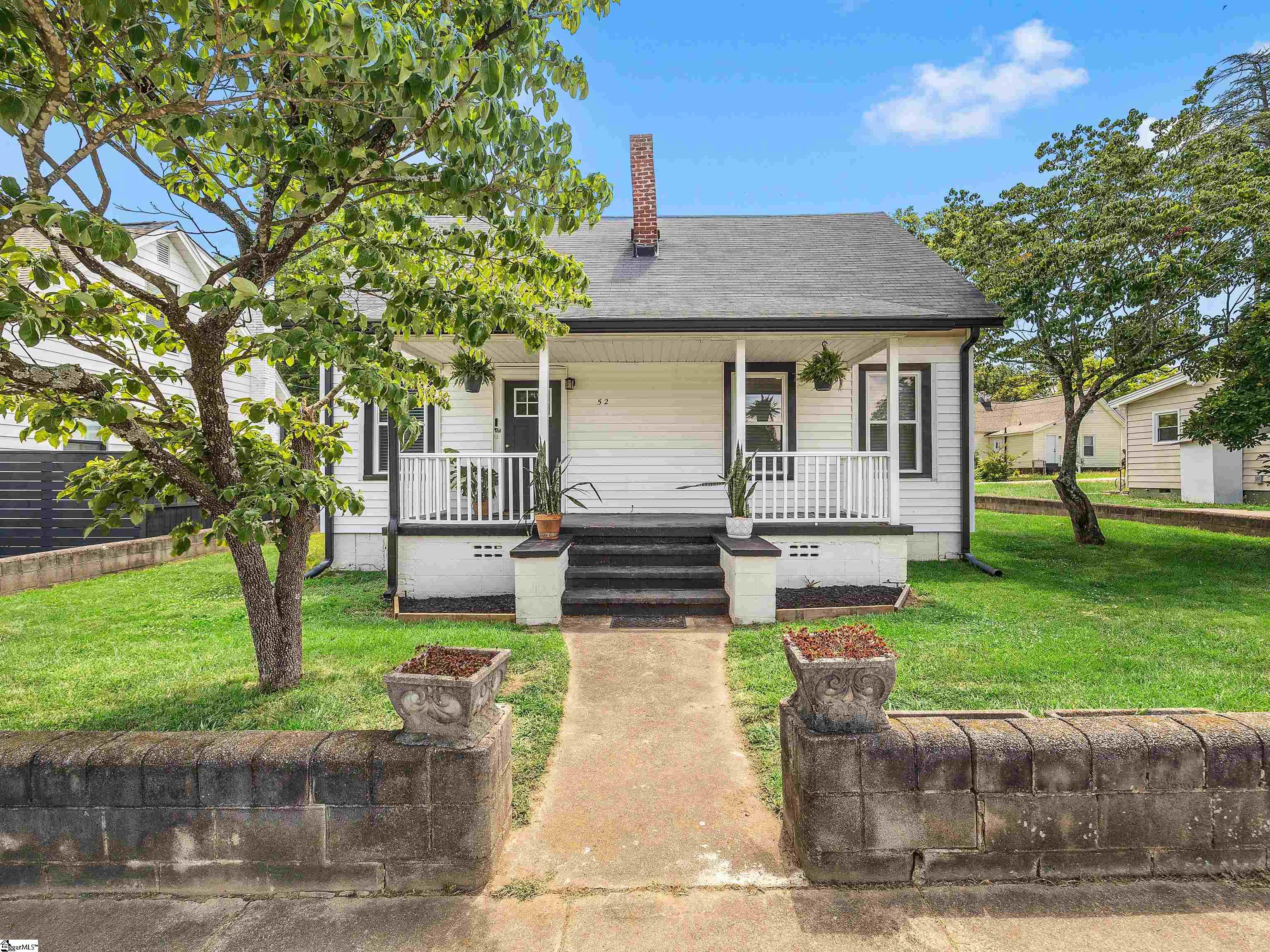 52 Hutchins Street Greenville, SC 29605