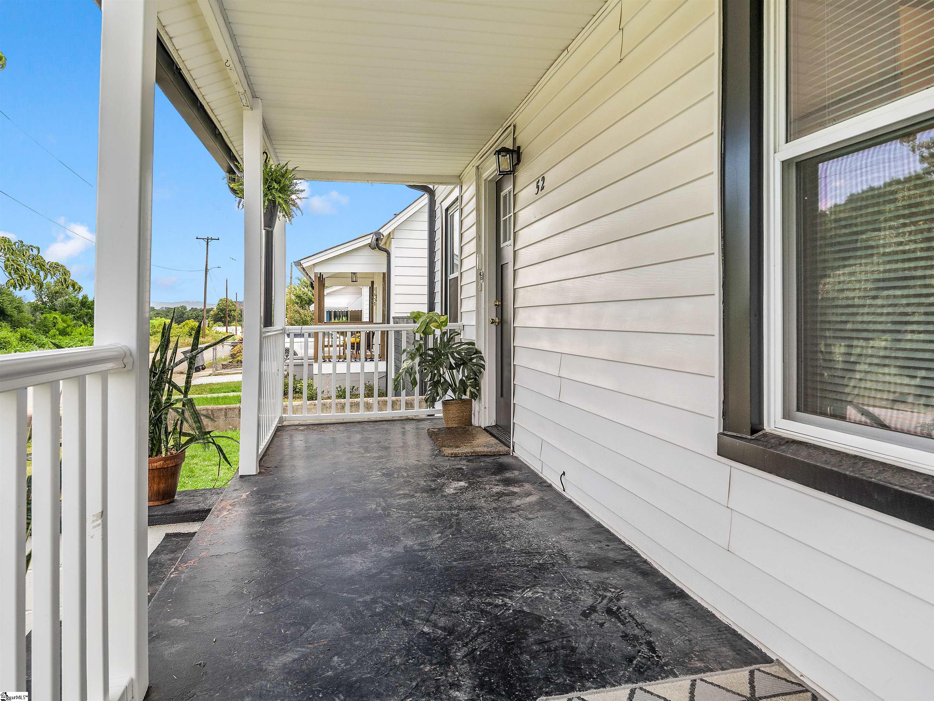 52 Hutchins Street Greenville, SC 29605