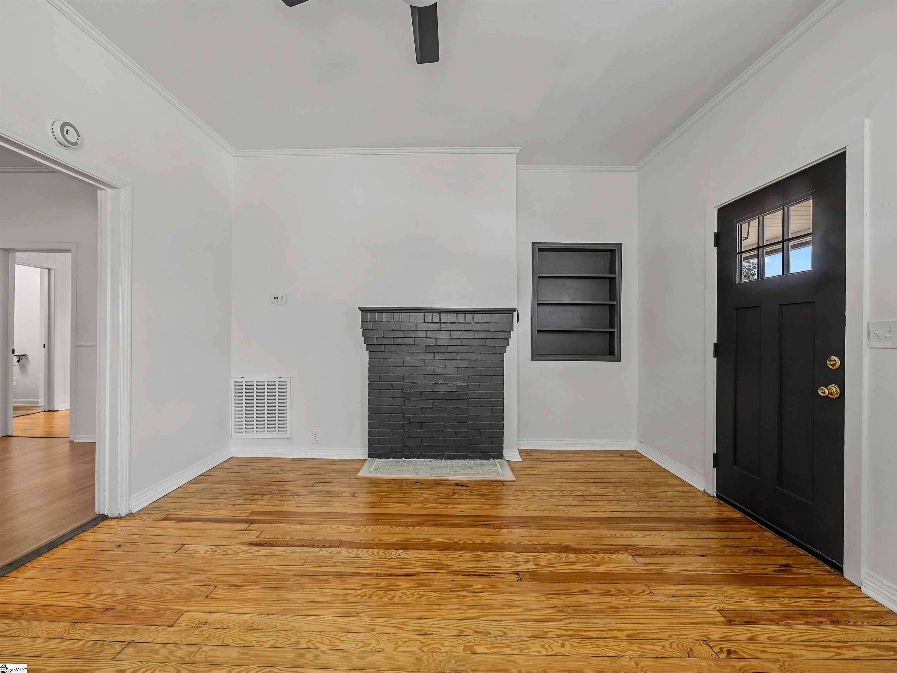52 Hutchins Street Greenville, SC 29605